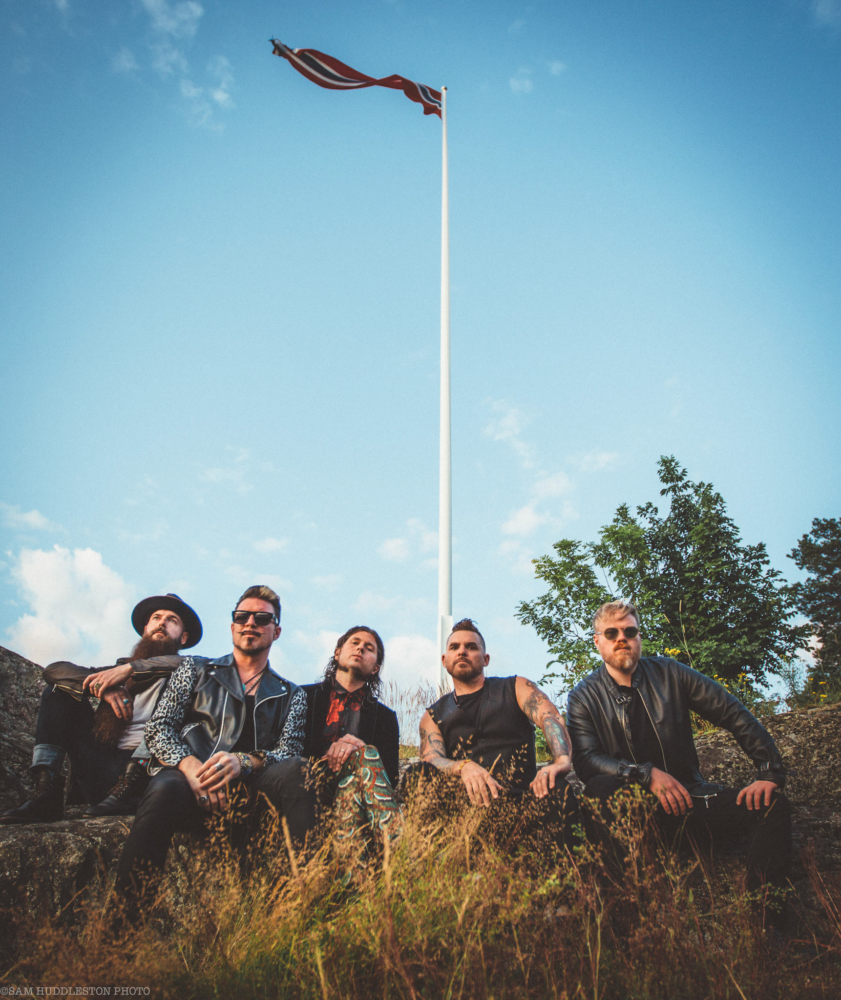 RIVAL SONS 