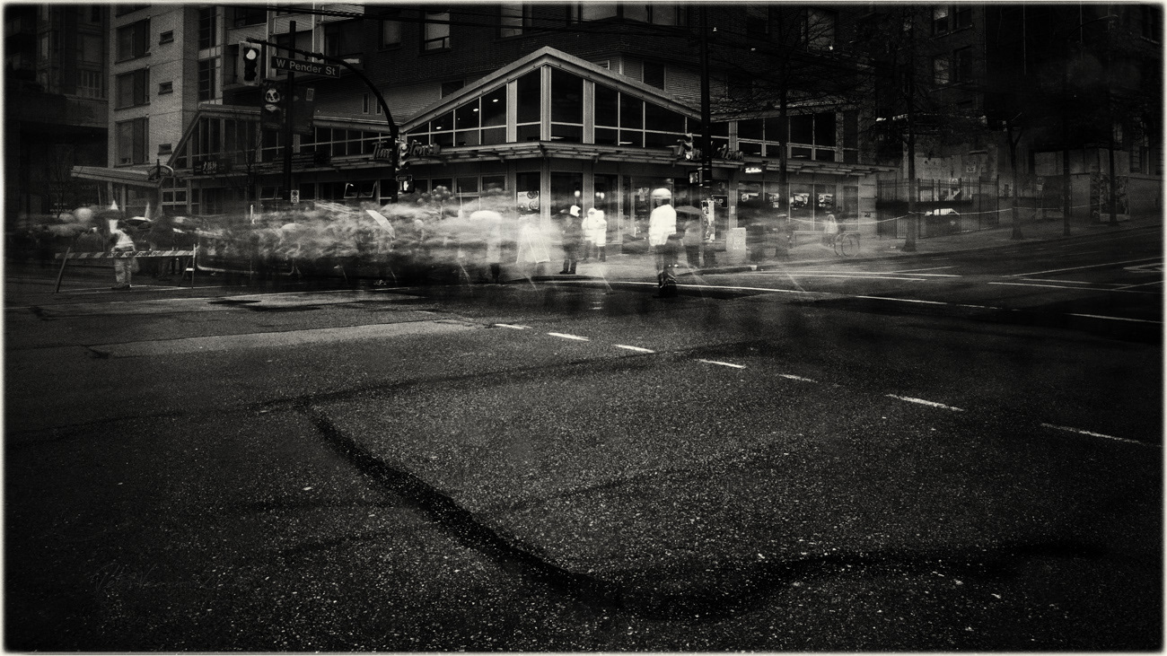 Chinese Parade intersection 2016 Feb PH2548 BW -9782
