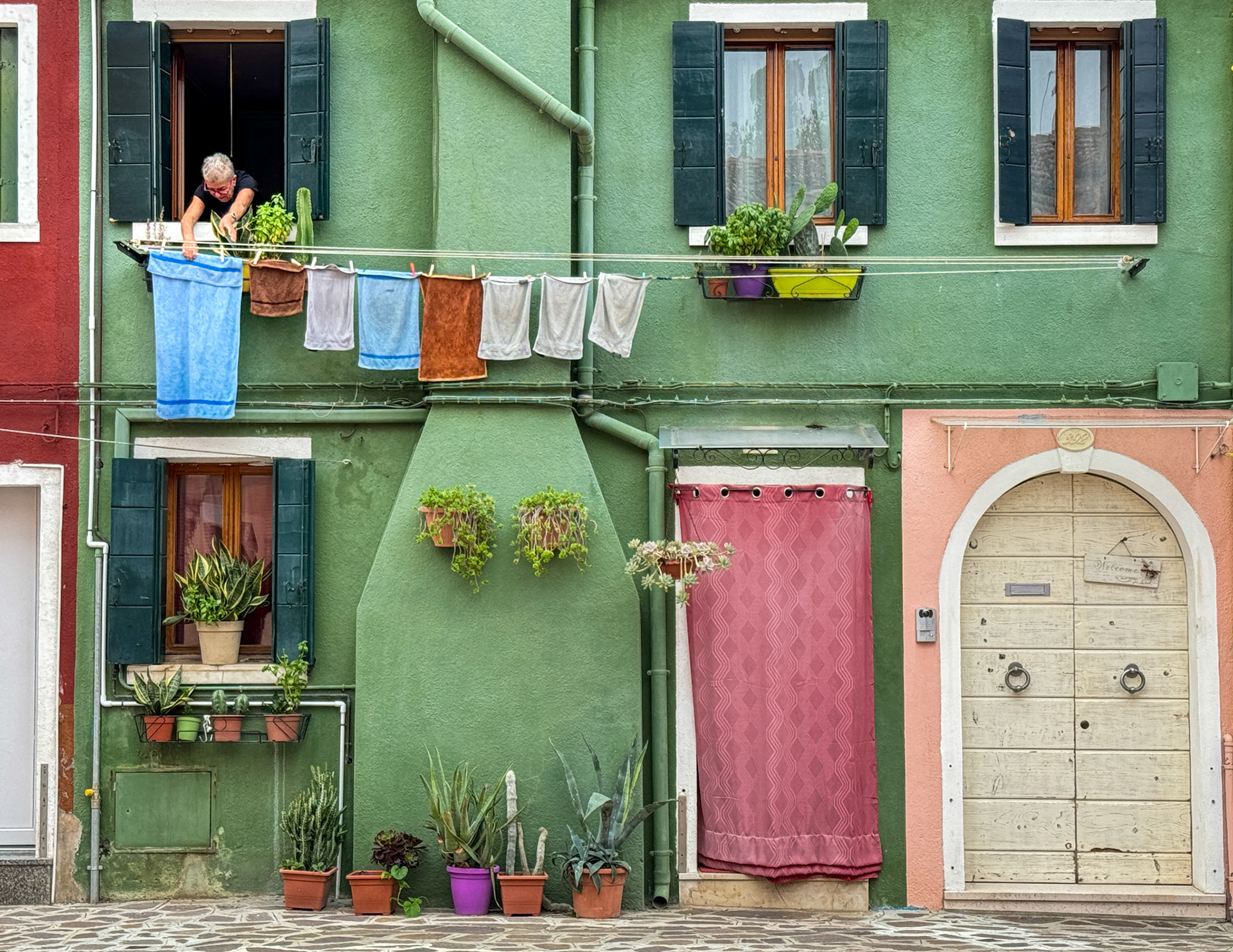 Hanging Out (Italian Style)