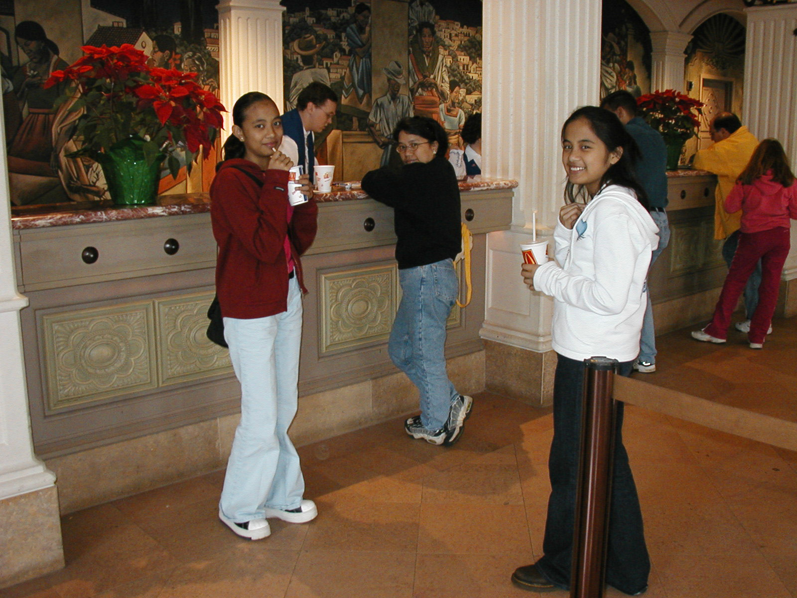 OLYMPUS DIGITAL CAMERA