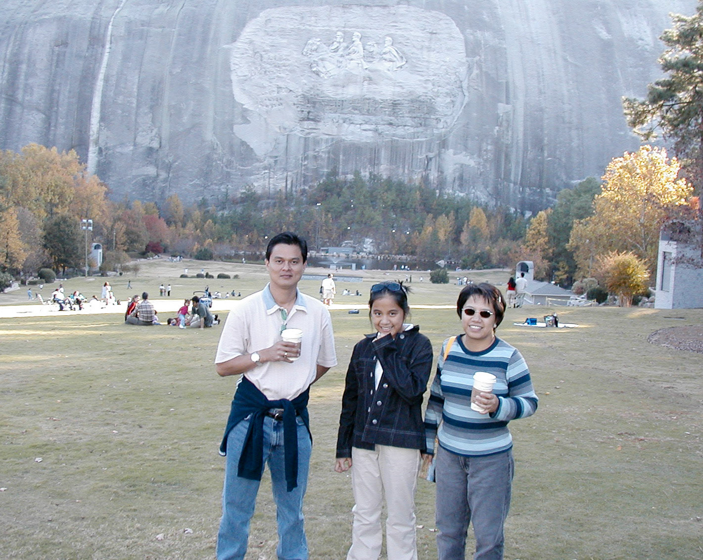 OLYMPUS DIGITAL CAMERA