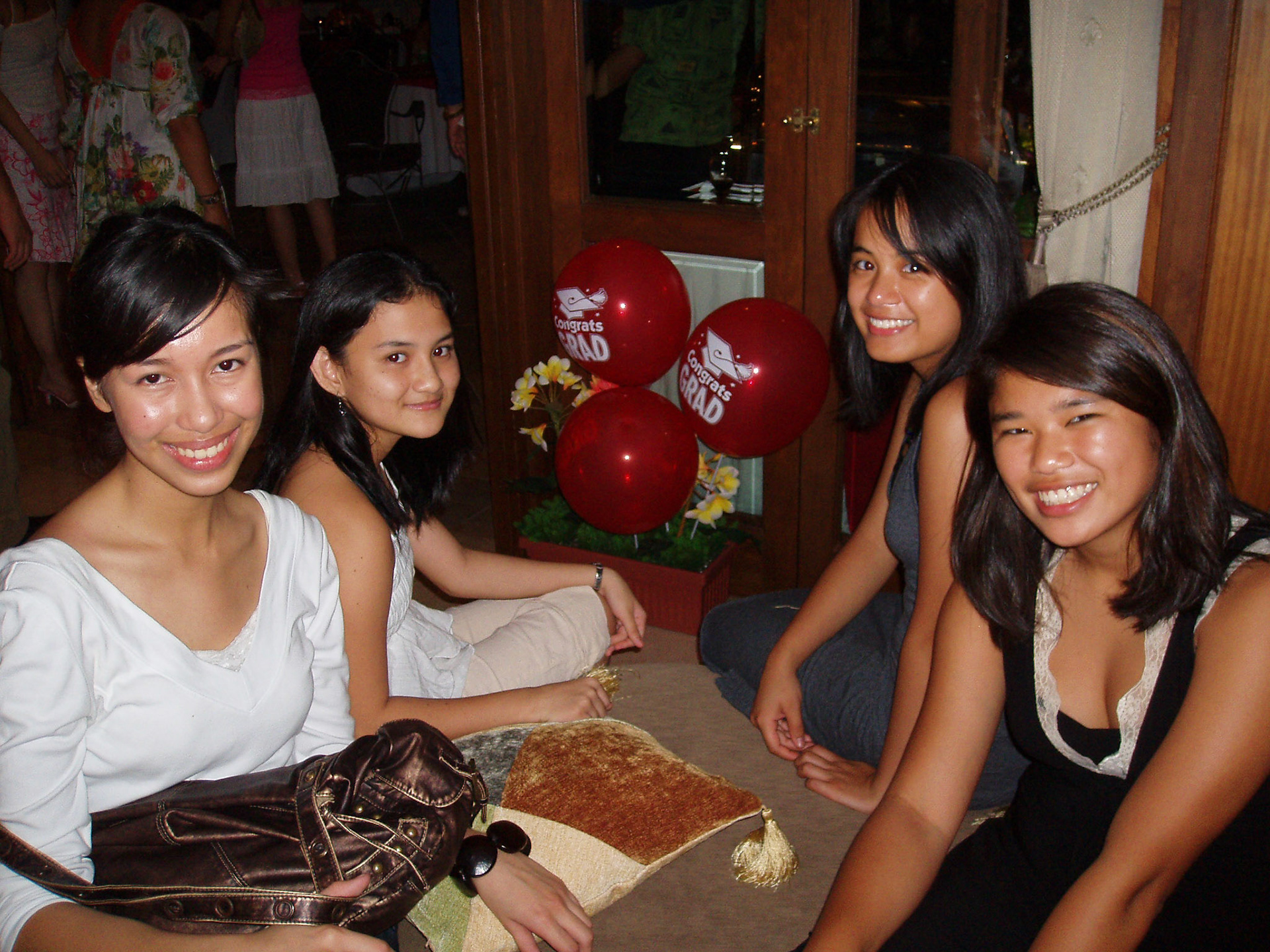 OLYMPUS DIGITAL CAMERA