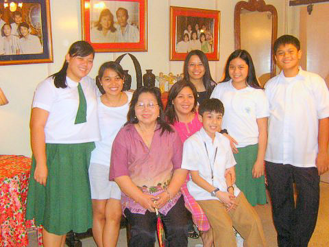 With Suzette's Family, Let and Dang