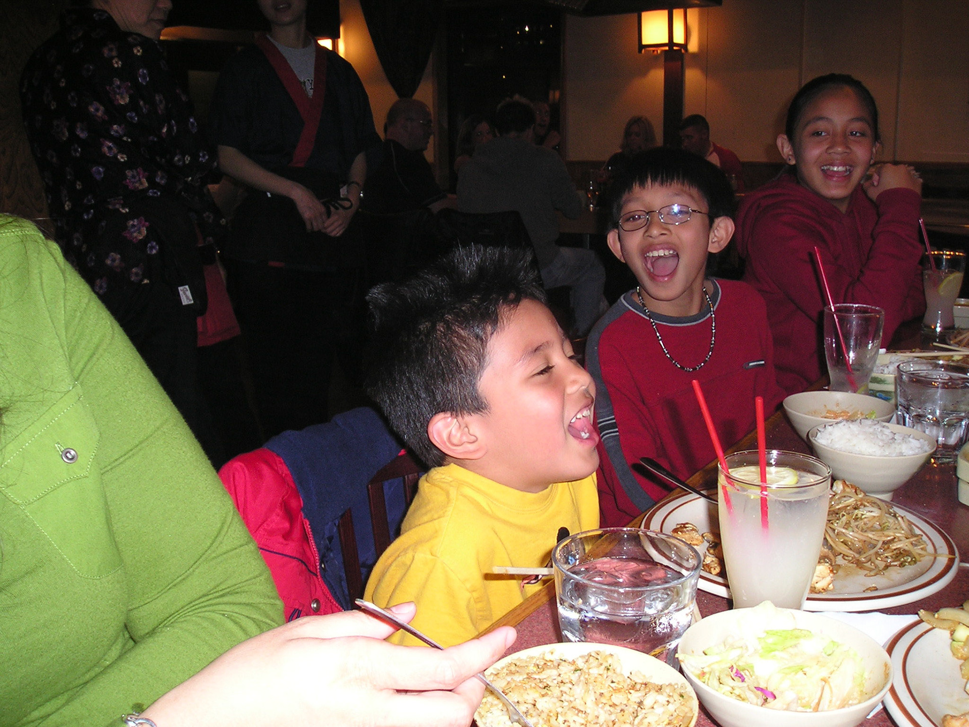 OLYMPUS DIGITAL CAMERA