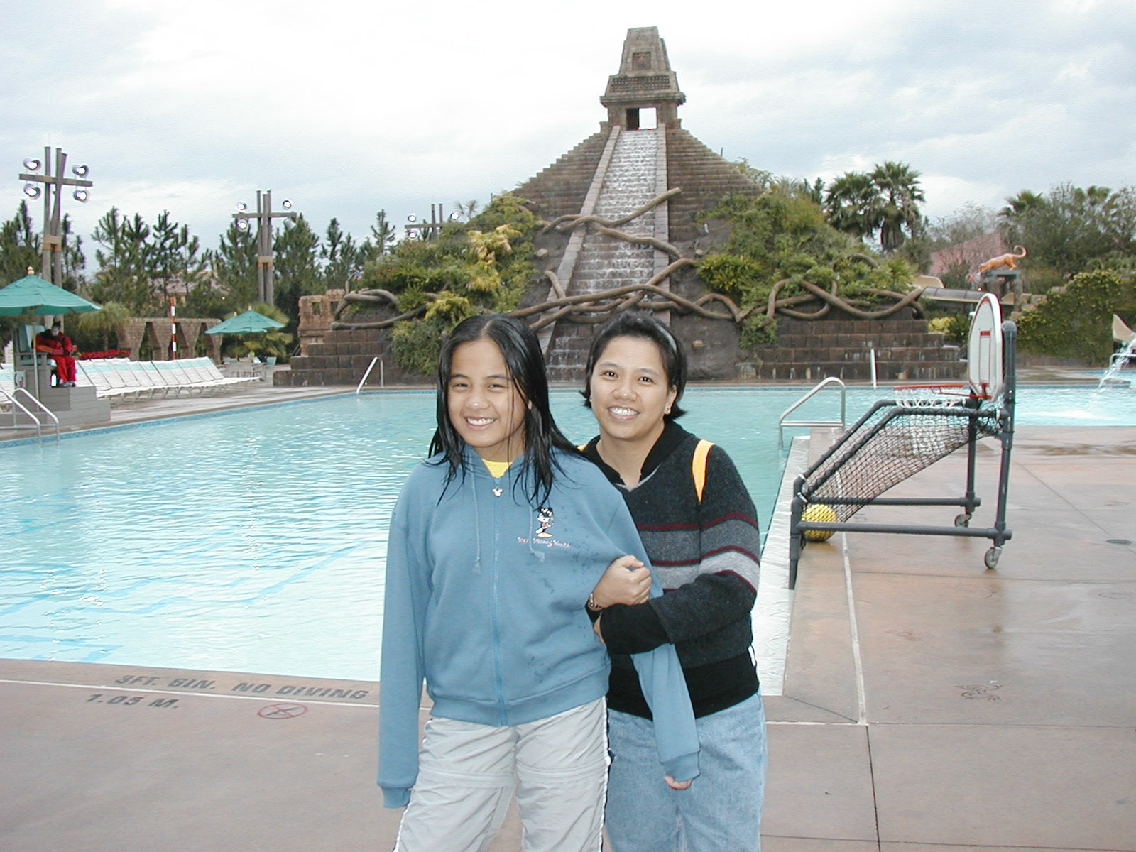 OLYMPUS DIGITAL CAMERA