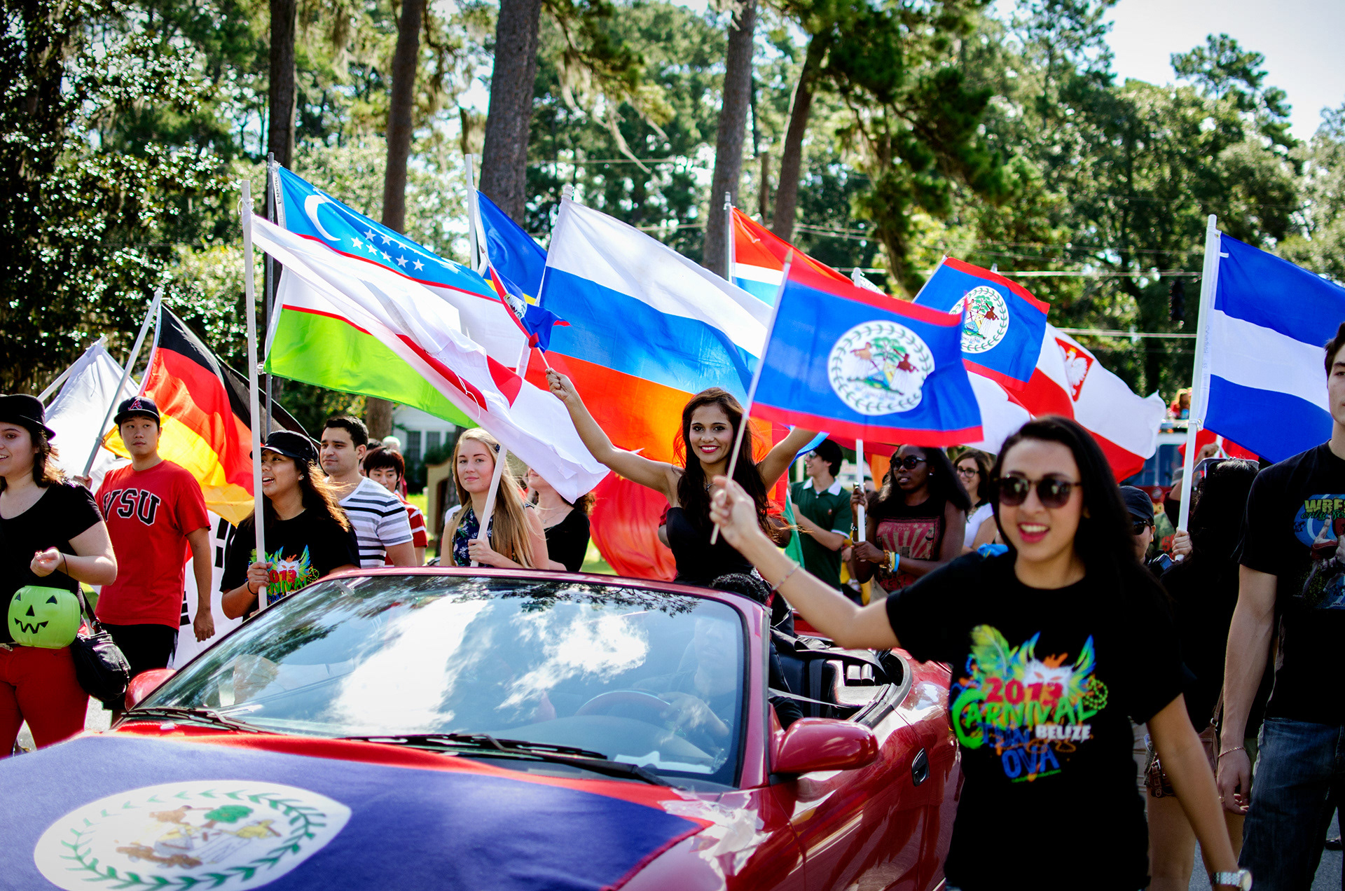 Photo: Roberto Leal / InTaan Studios