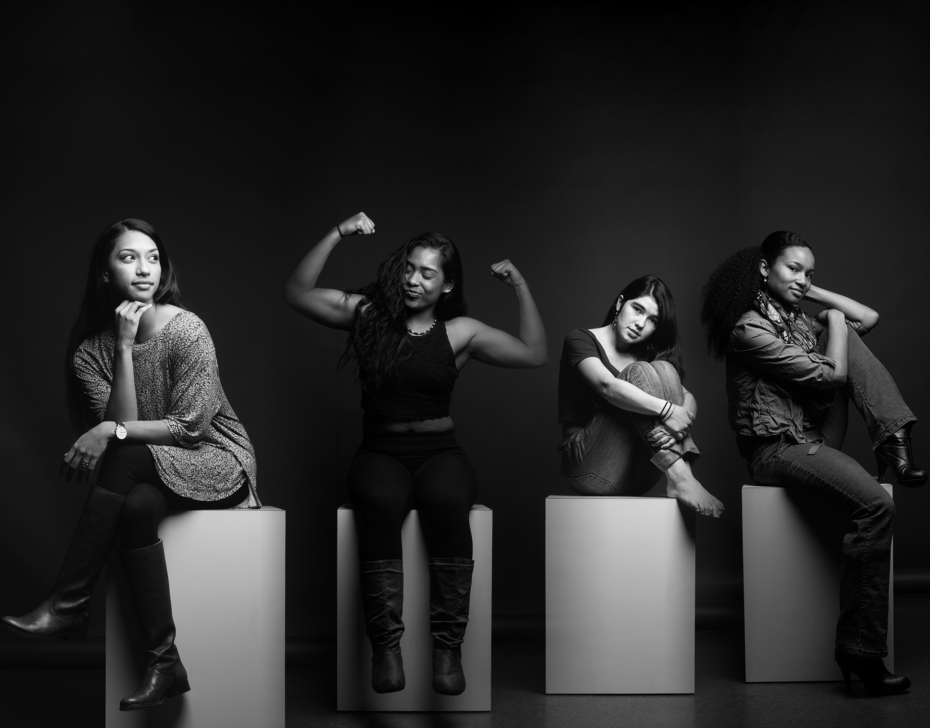 Roberto Leal's Portfolio Strong Women Behind The Scenes