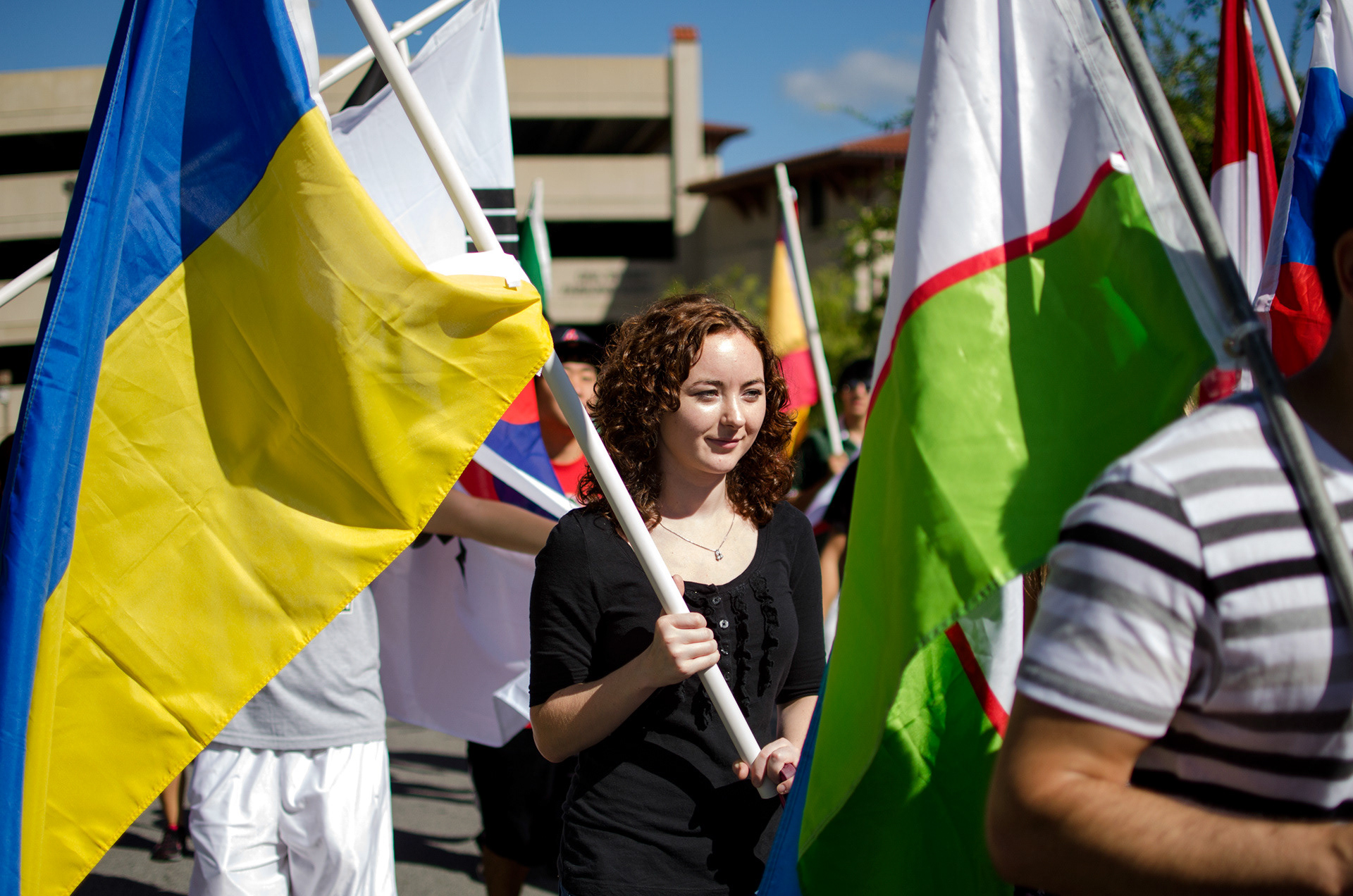 Photo: Roberto Leal / InTaan Studios