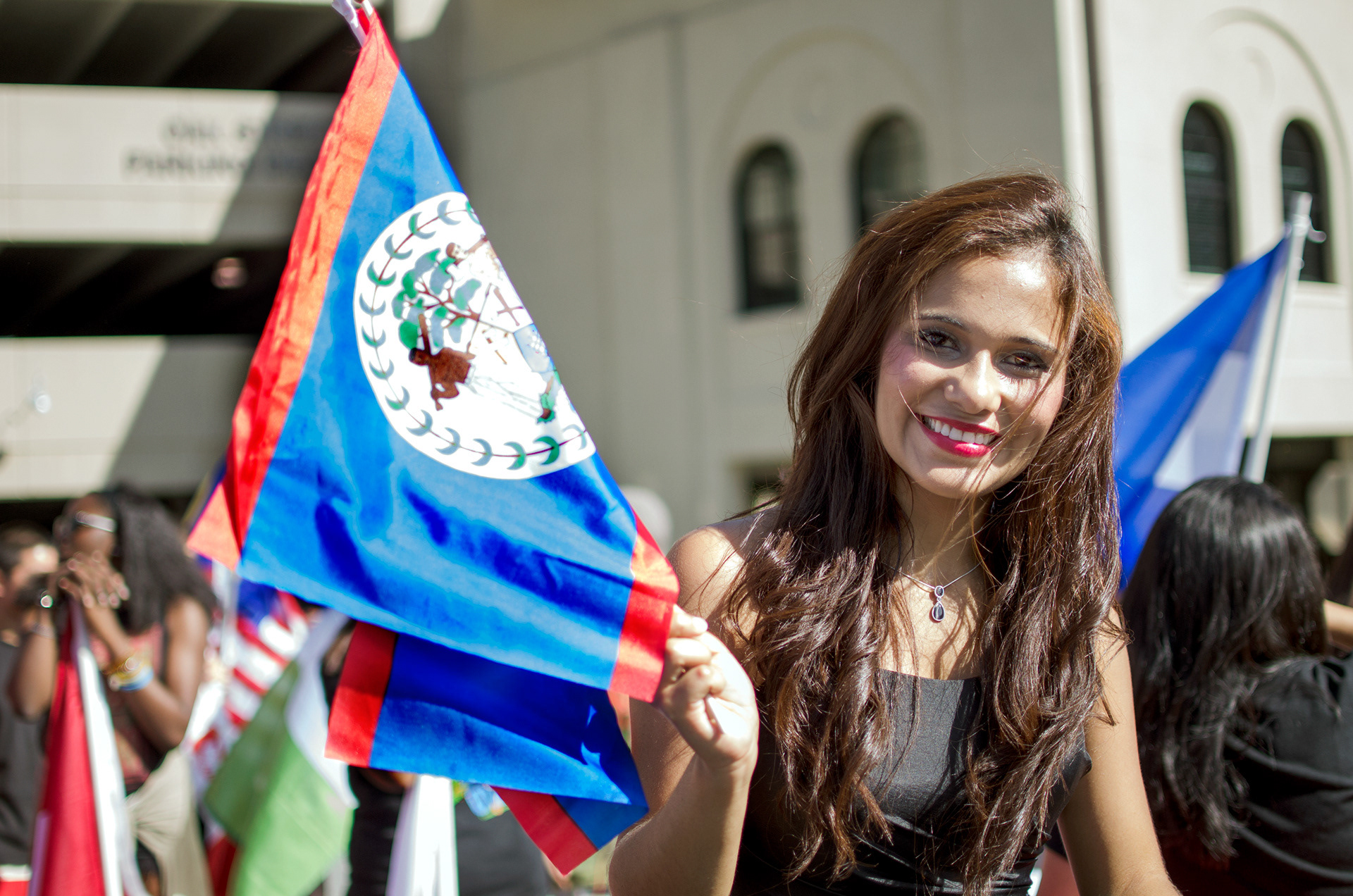 Photo: Roberto Leal / InTaan Studios