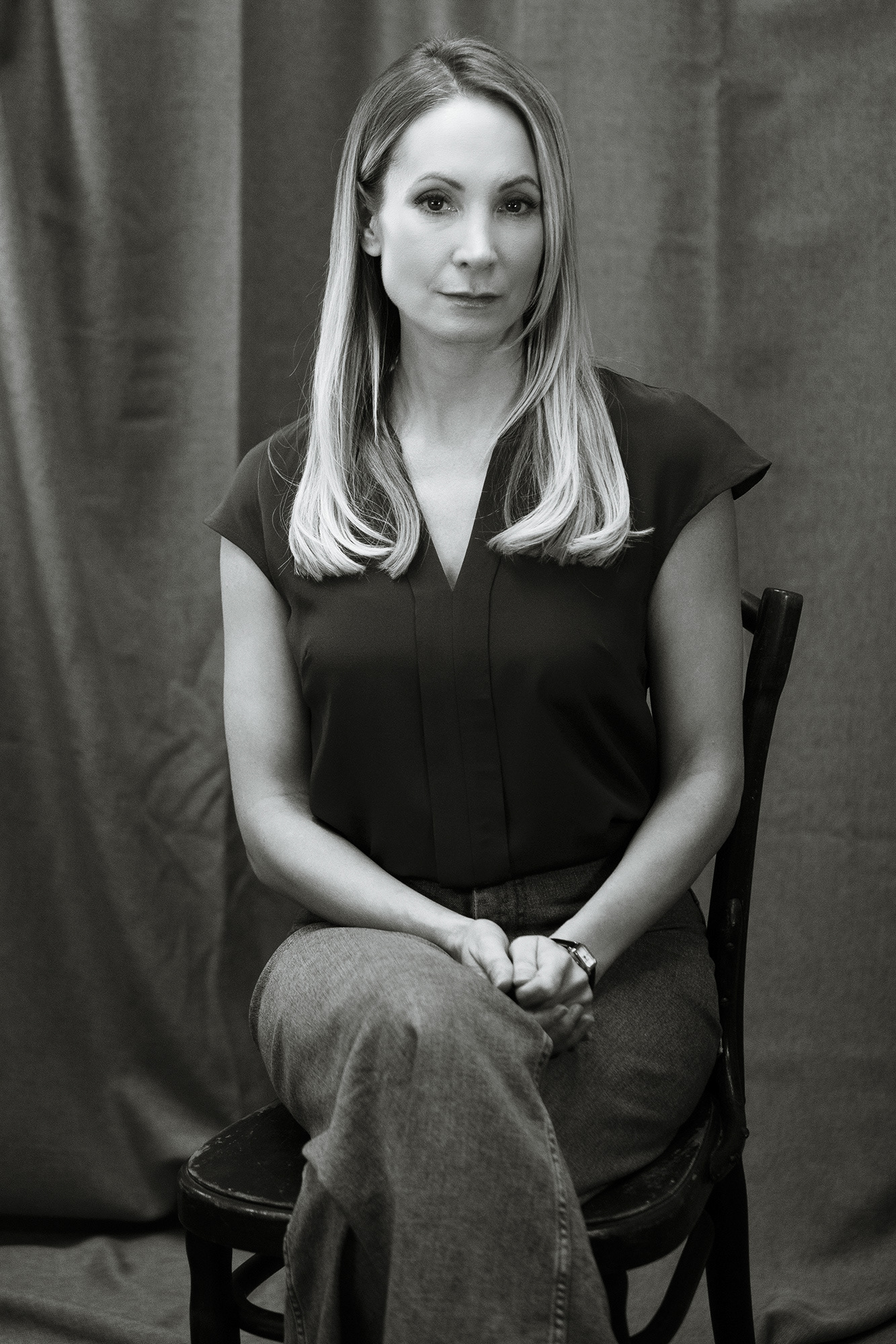 Joanne Froggatt, English actress.