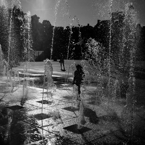 GIACOMELLI RAINER . 40x40 . 25€