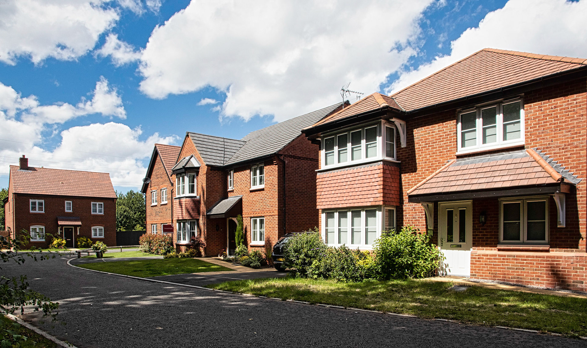 32 - 34 College Way
