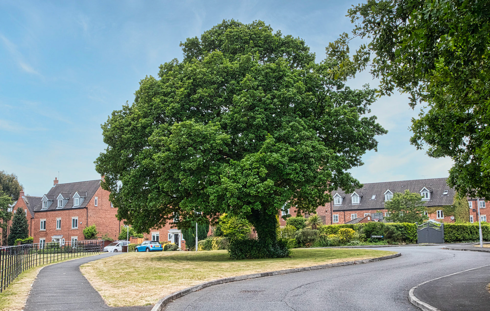 Up Torr Drive towards the Houses