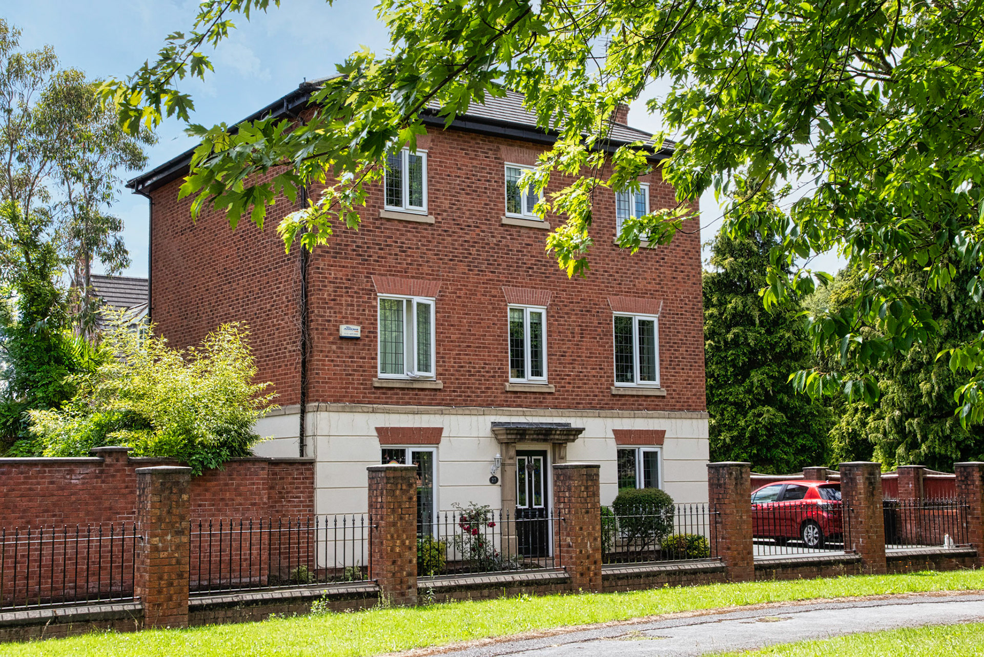 27 Torr Drive