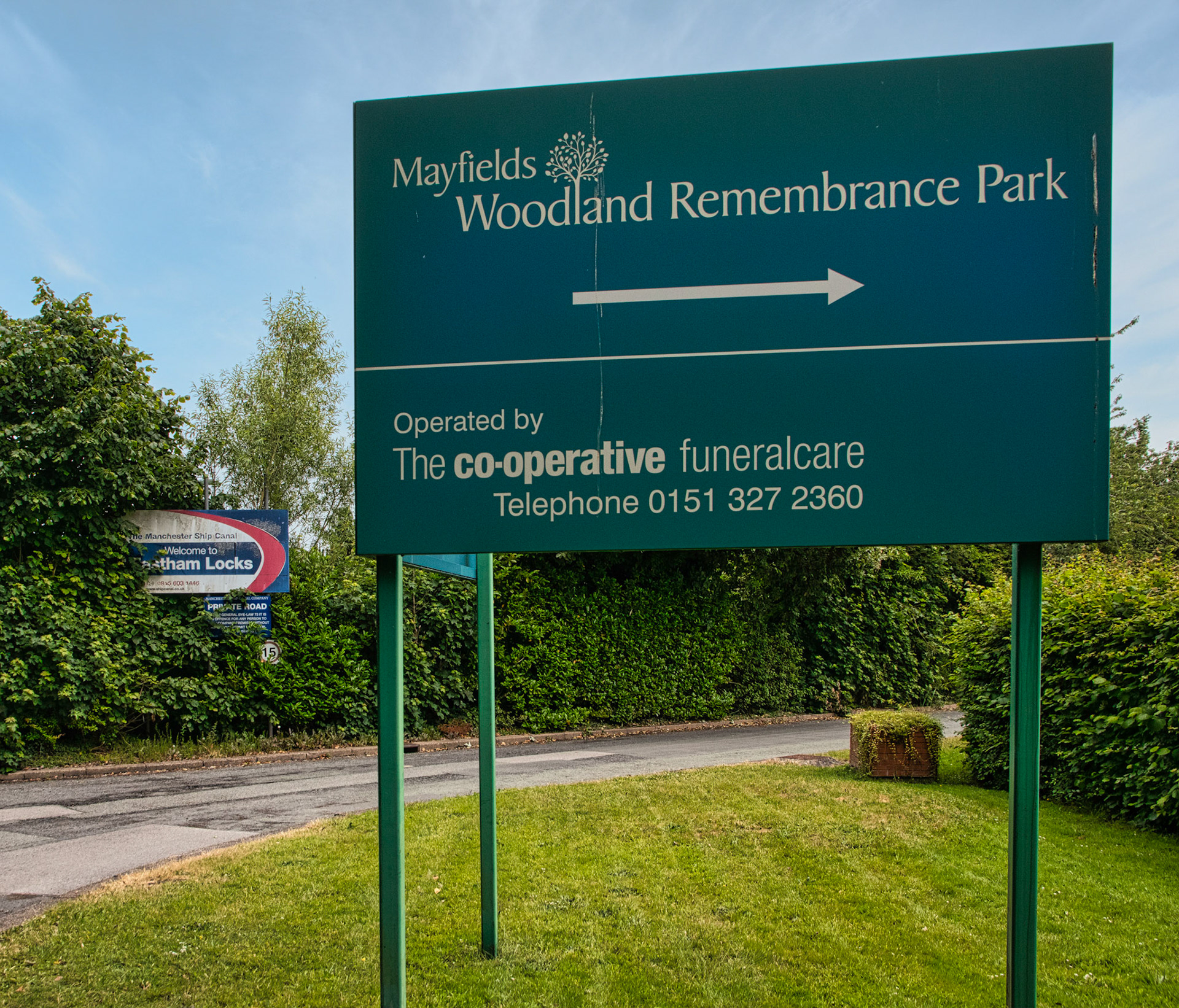 Mayfields - Remembrance Park