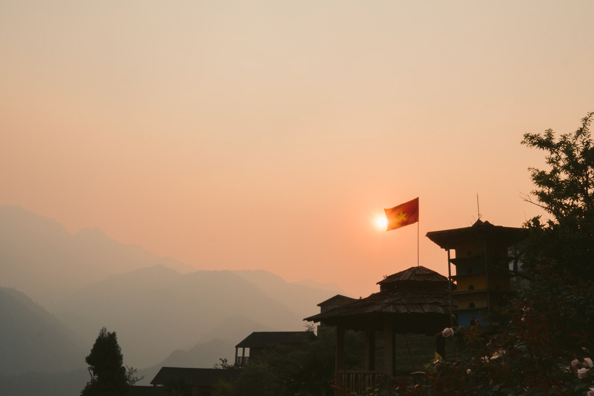 SAPA SUNSET