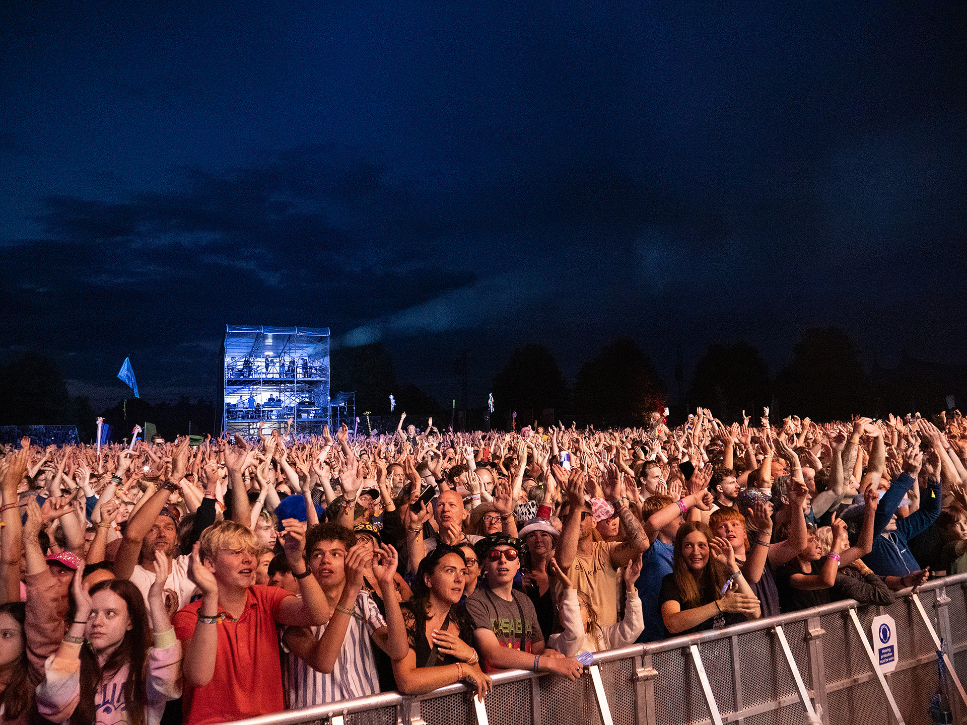 Crowd for Kasabian