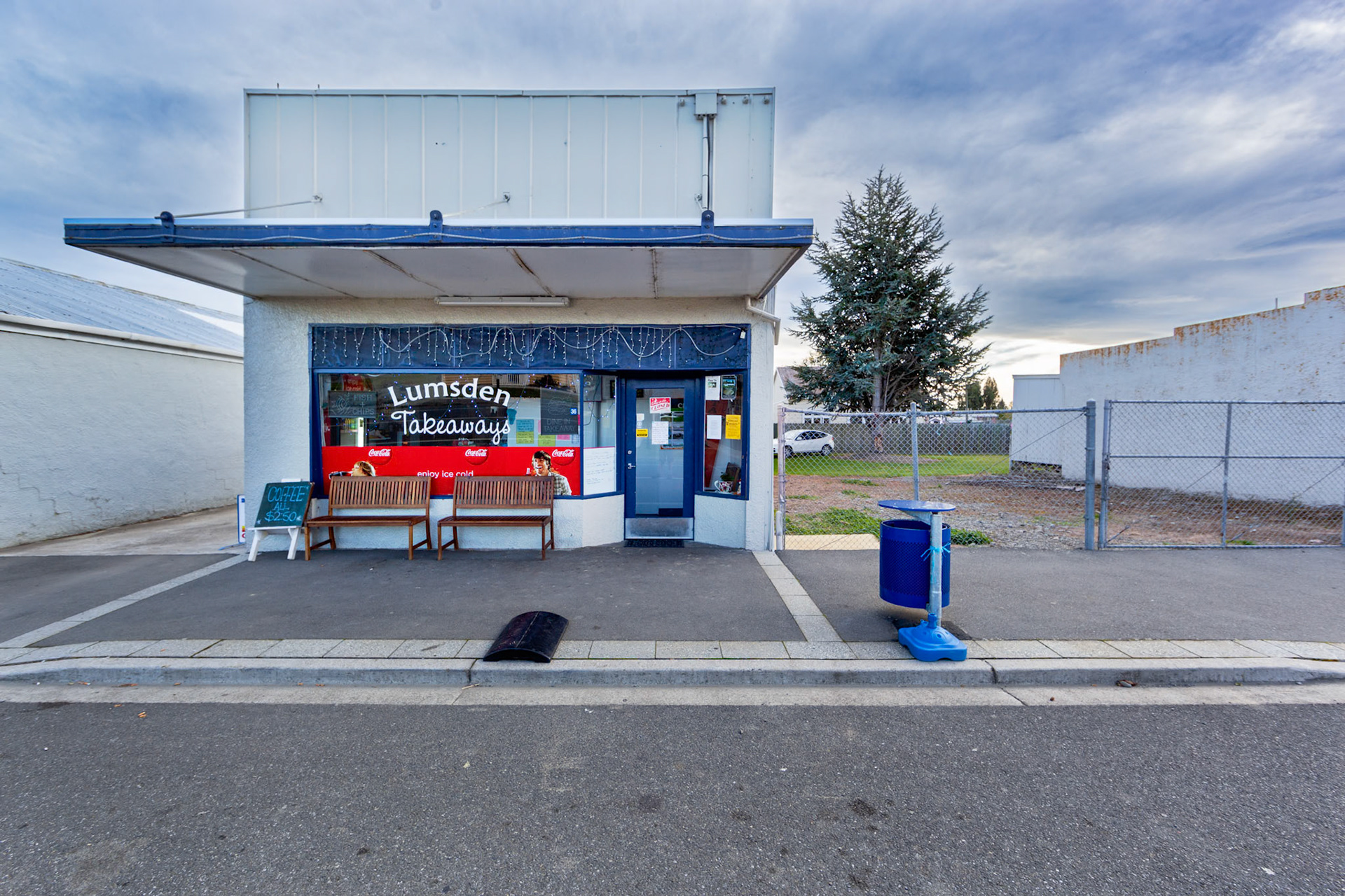 TakeAway shop, Lumsden 2010
