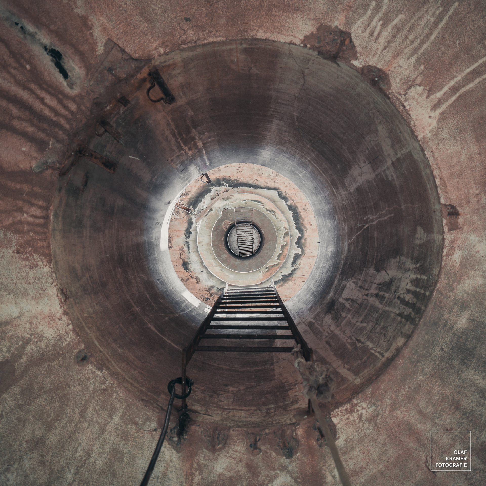 Andalusië: verlaten watertoren.