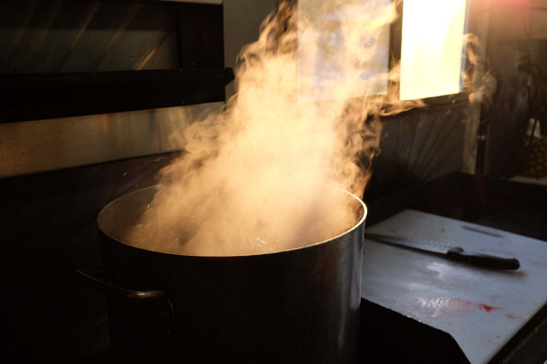 Cooking on the foodtruck