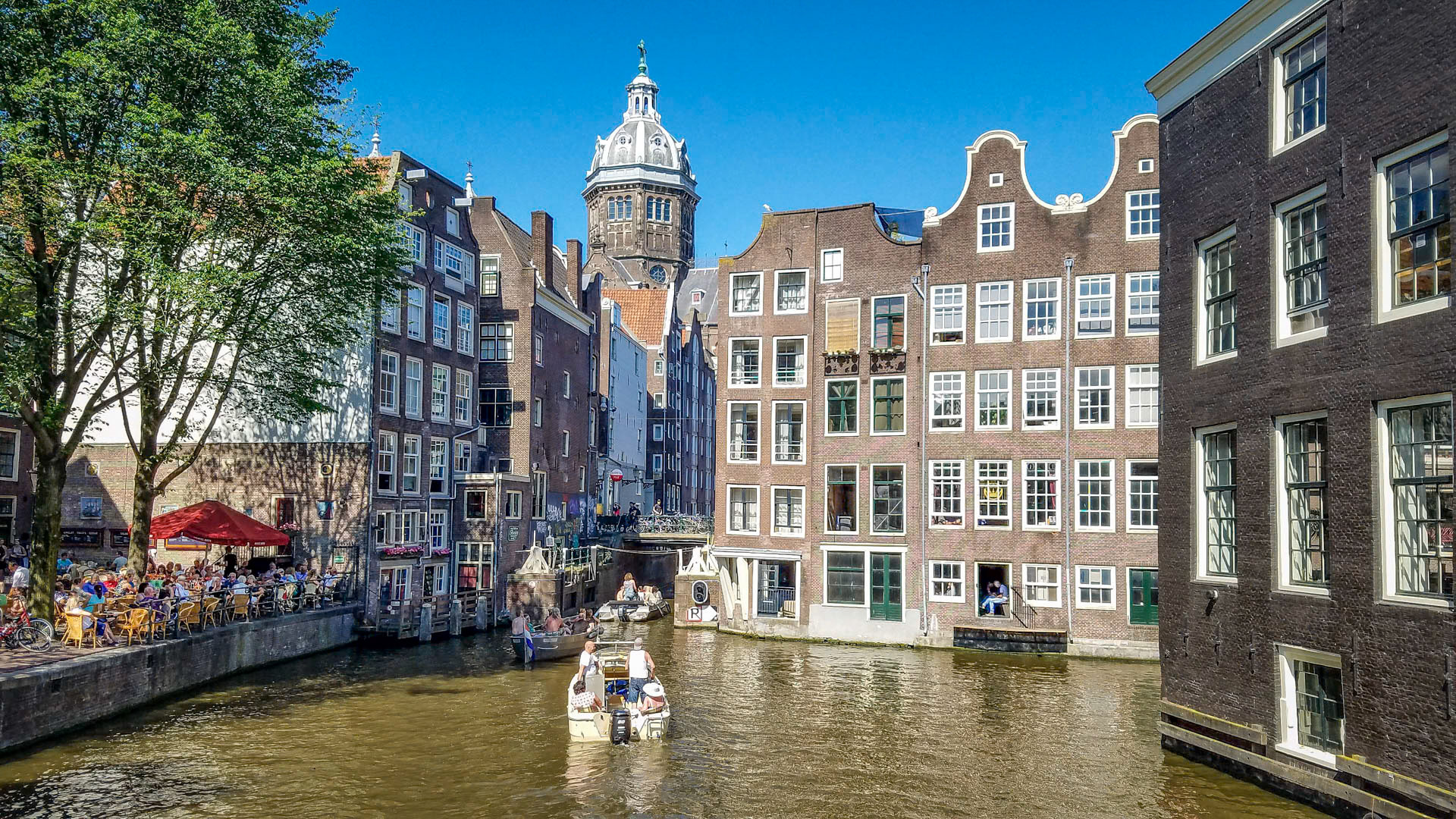 Canal Life