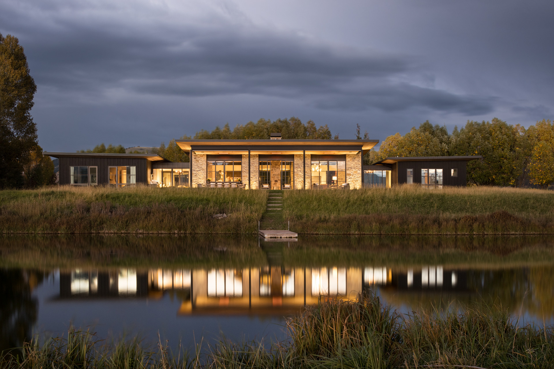 MB Architects / Creative Building Solutions / Nye Design