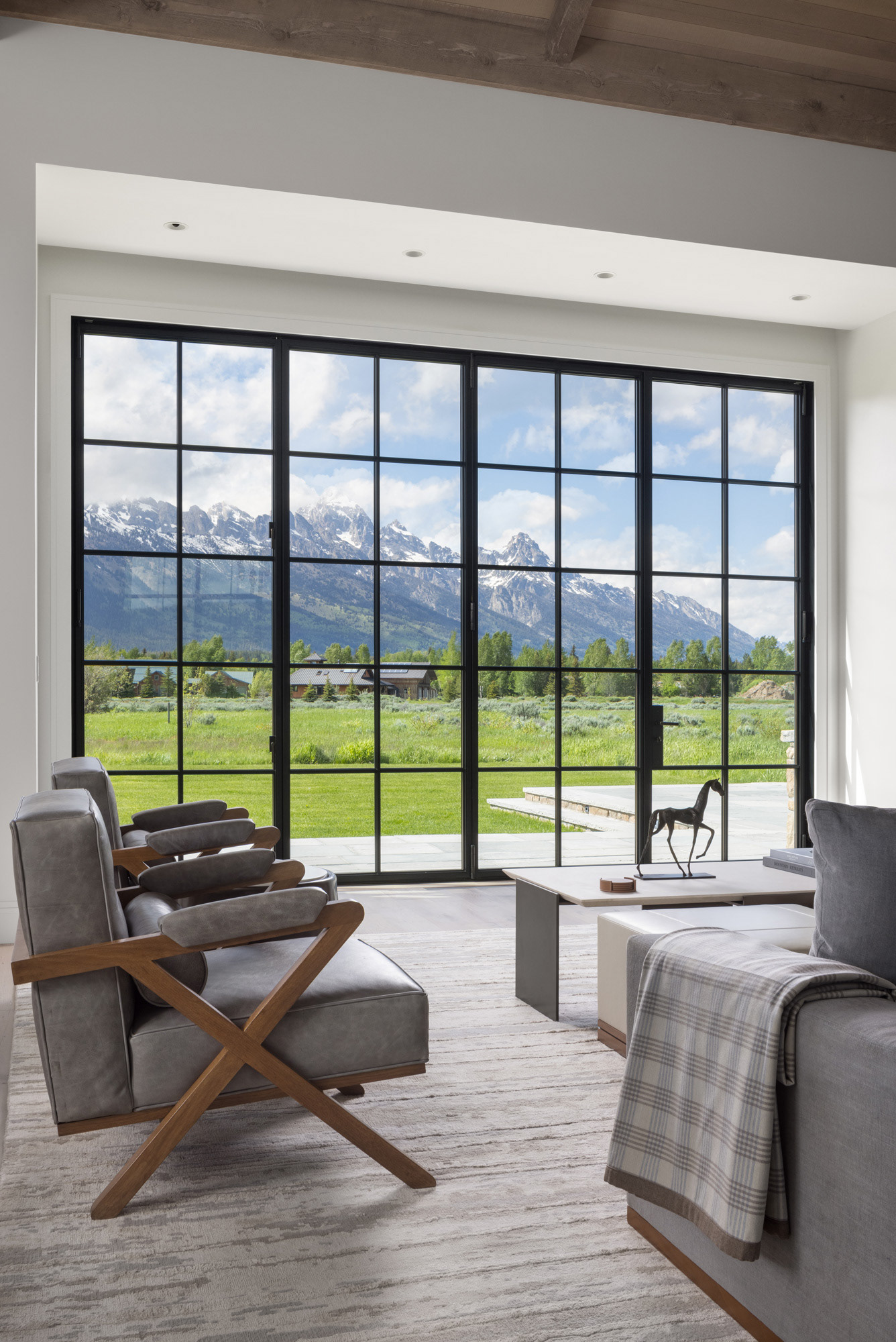 Maison Studio / JH Builders