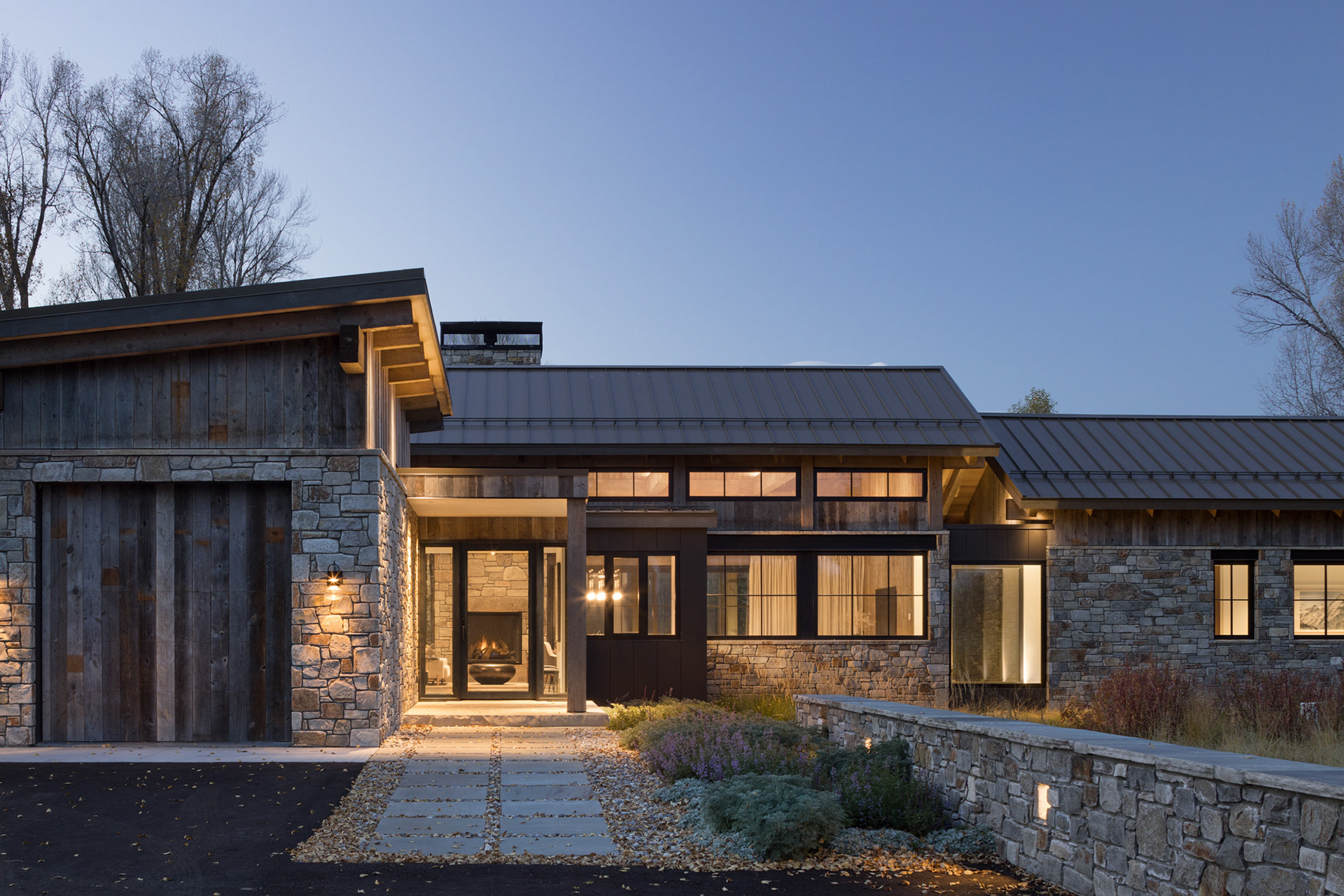 Design Associates Architects / JH Builders