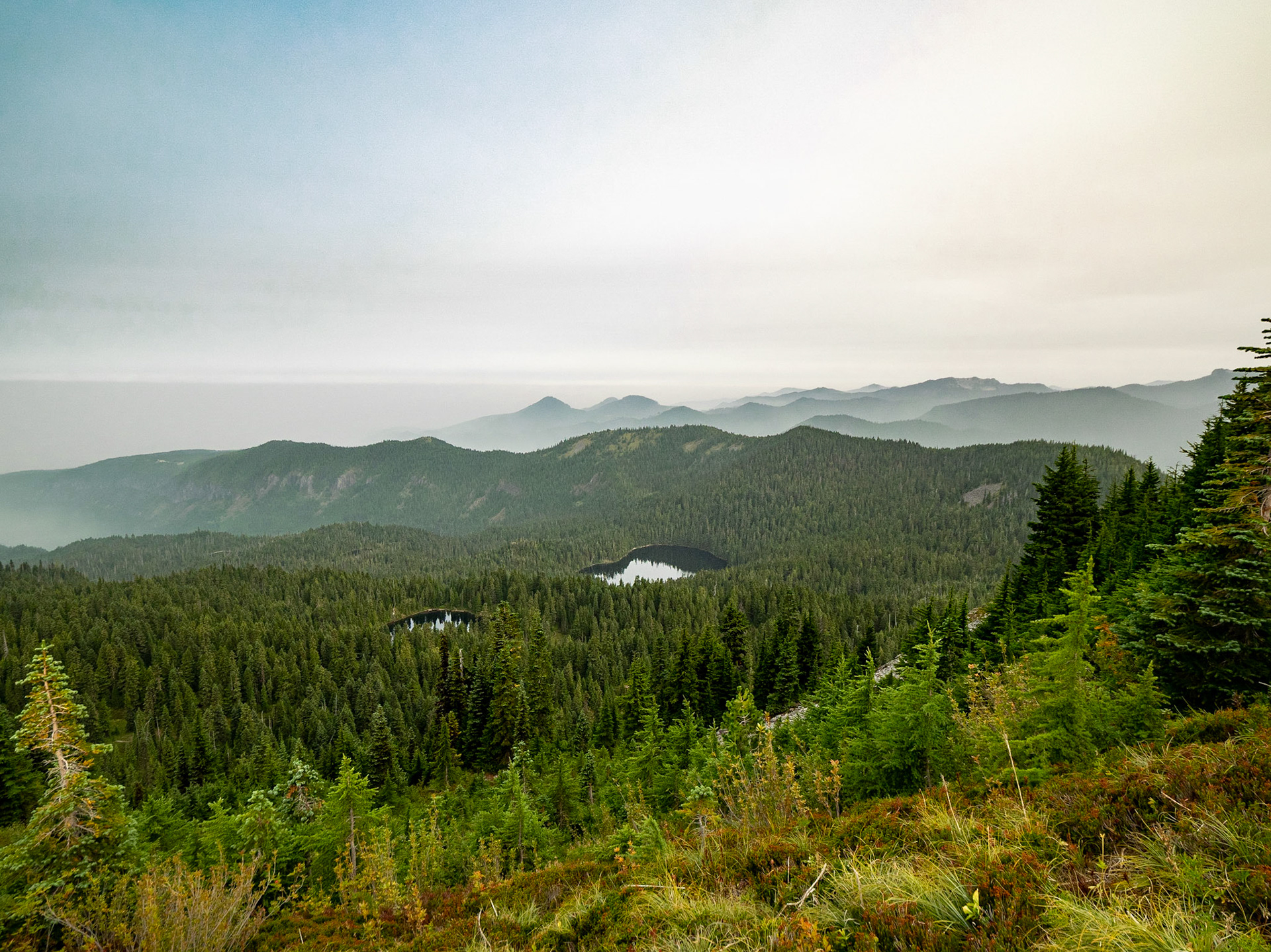 Golden Lakes and a sea of smoke, Mount Rainier National Park, 1,518m.