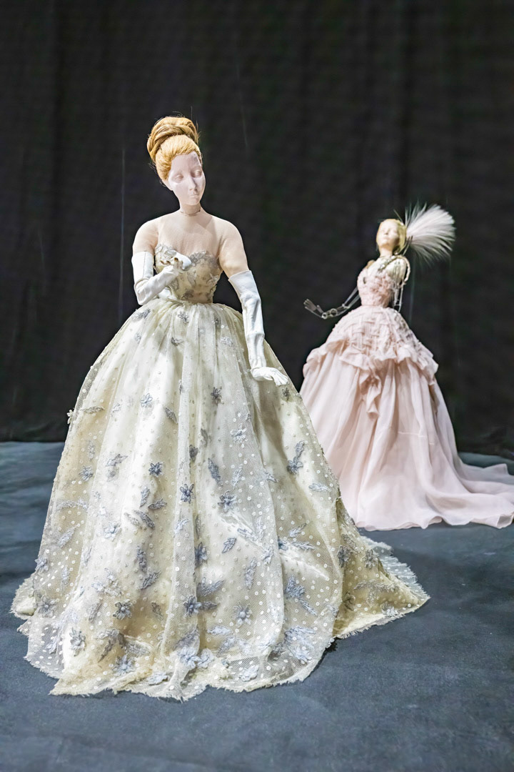 Fashion in Miniature - Theatre de la Mode Dolls at Maryhill Museum, WA