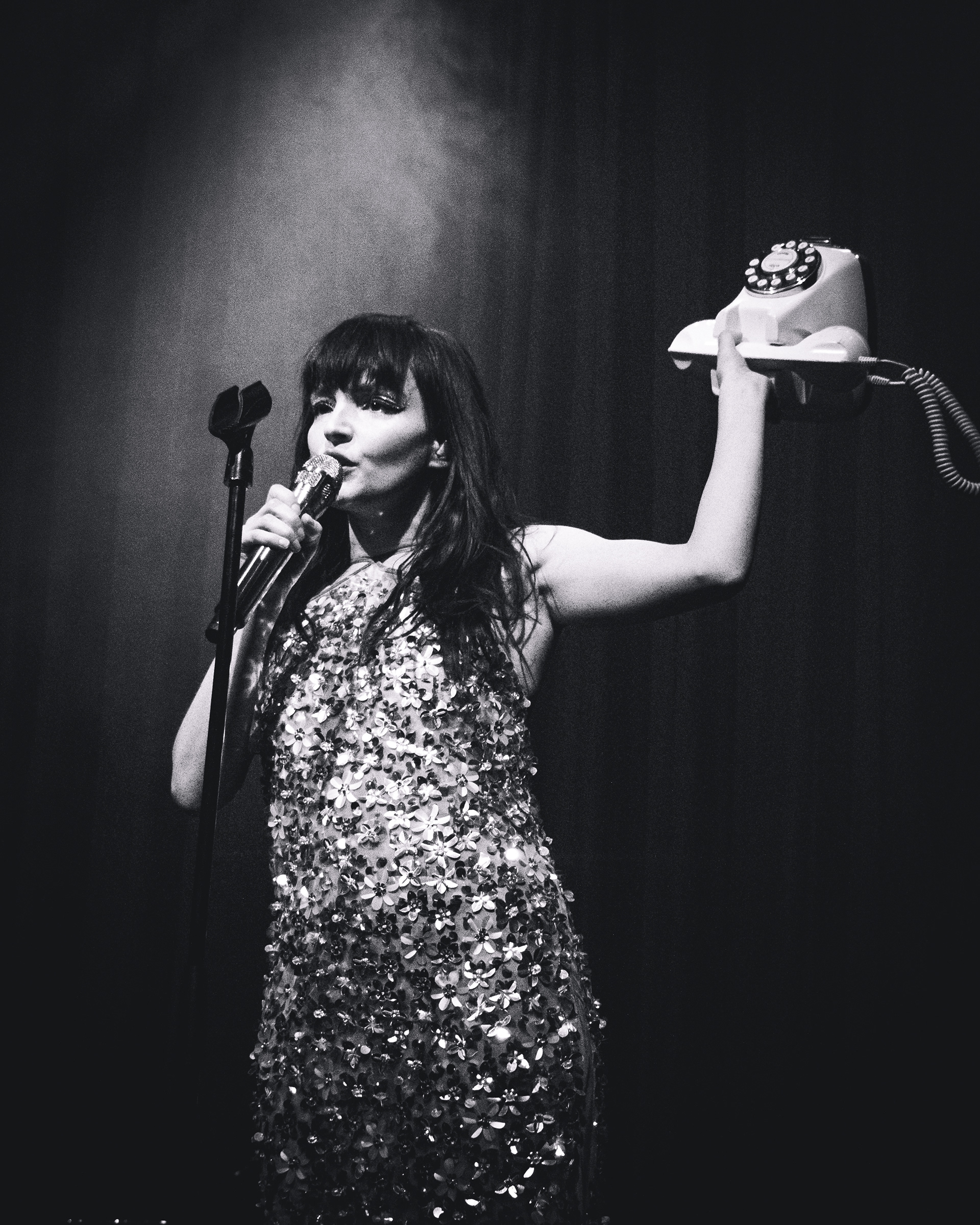 Lauren Mayberry 5