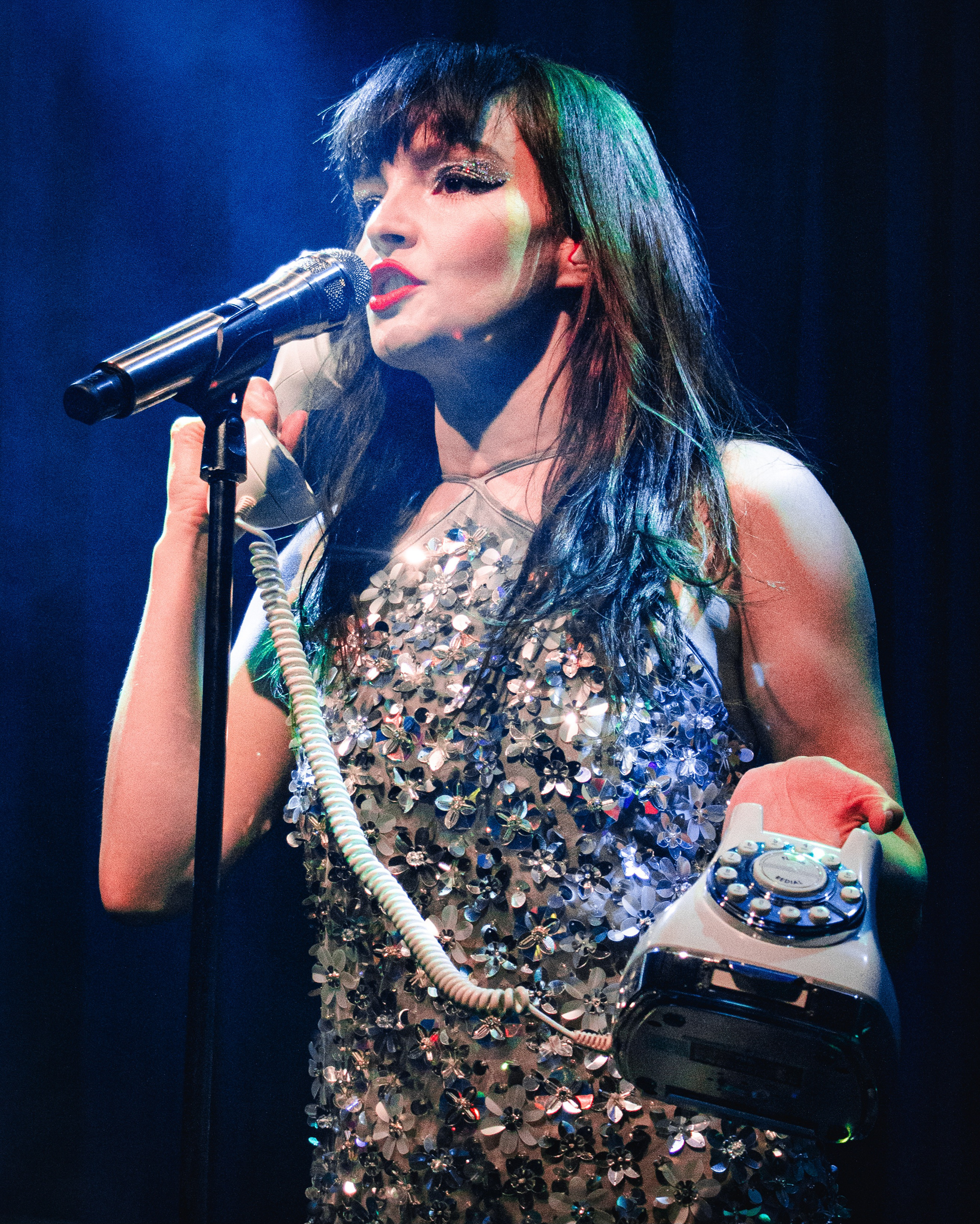 Lauren Mayberry 2