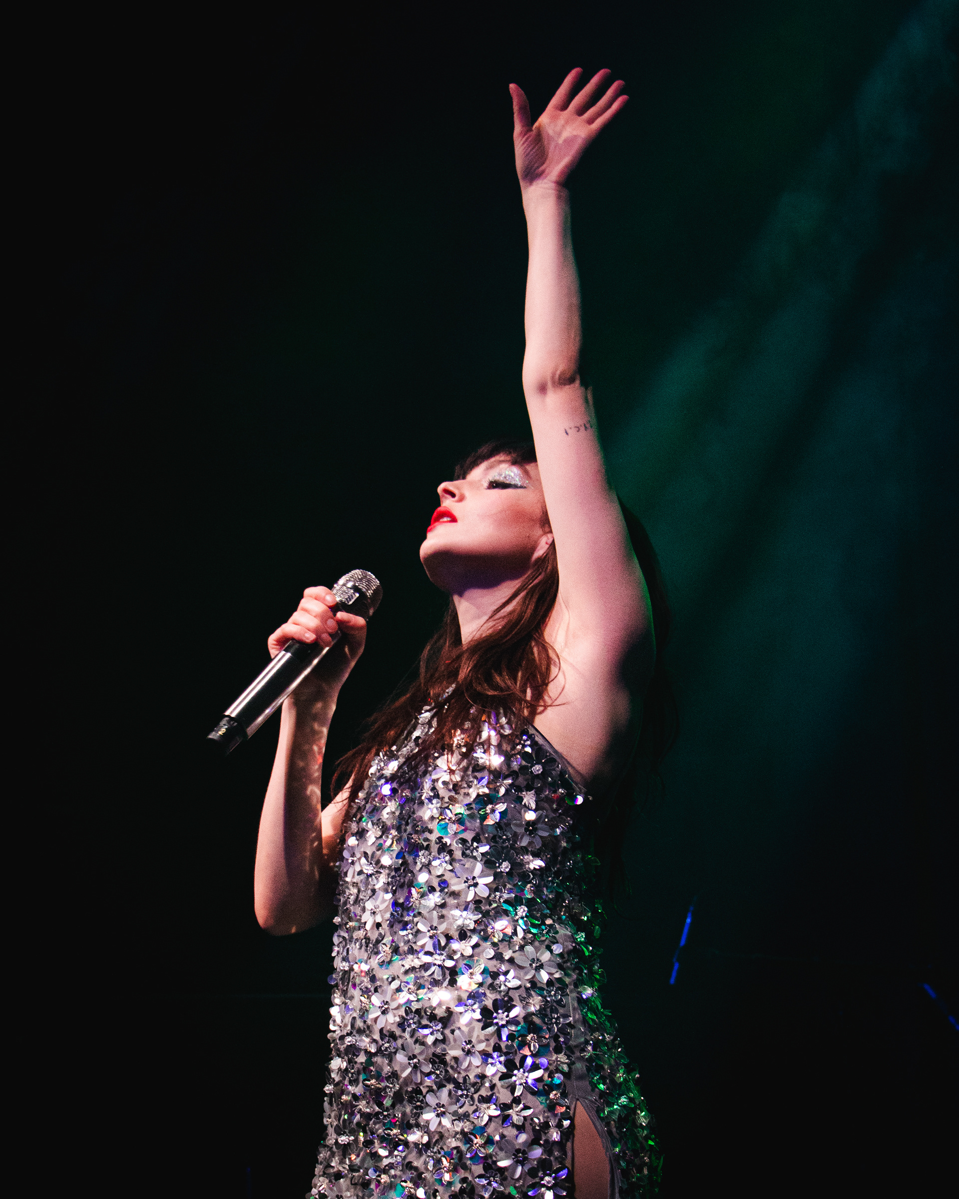 Lauren Mayberry 6