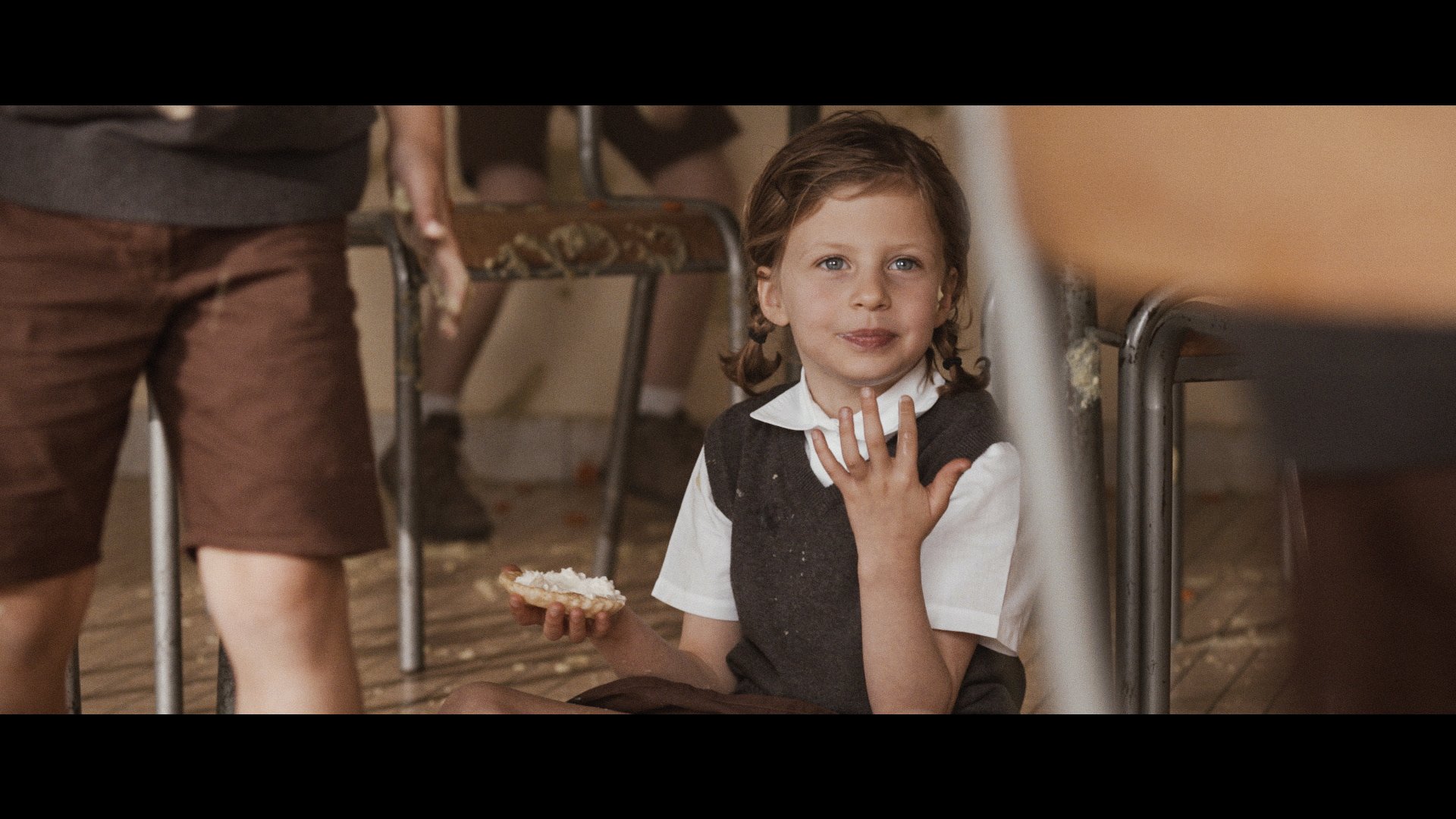 Court-métrage "Jimbo" réalisé par Louisiane Brosseau et Jean-Louis Guichaoua et produit par Cinécréatis.