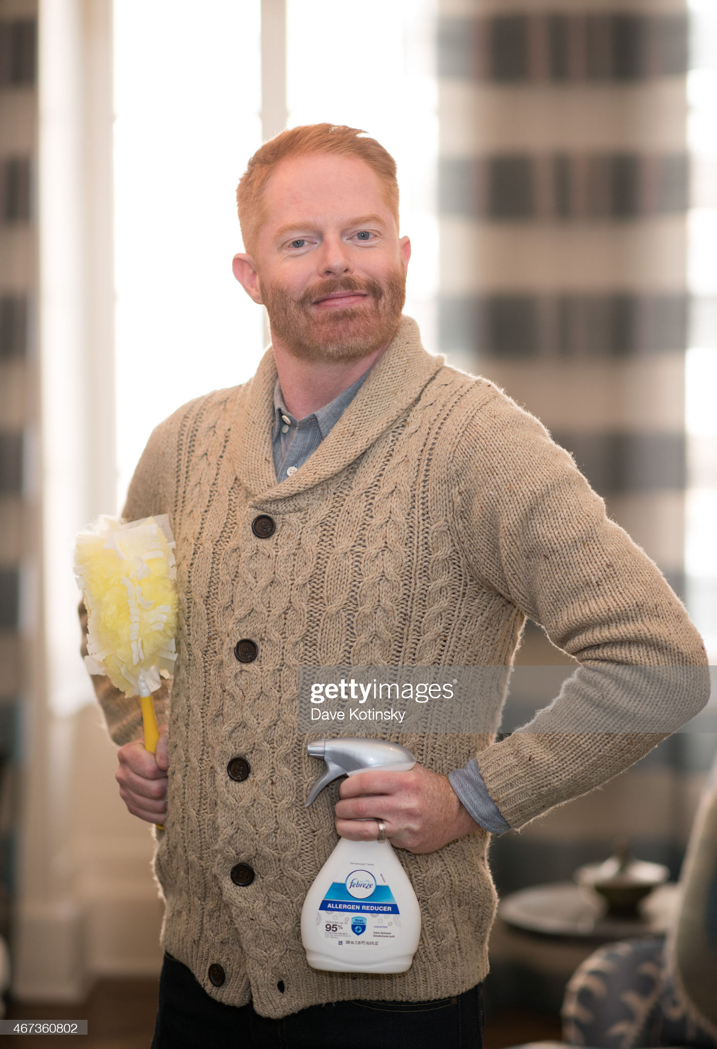  Jesse Tyler Ferguson poses during the Asthma & Allergy Foundation Of America Seasonal Allergy Cleaning Tips Video Shoot on March 23, 2015 in New York City. (Photo by Dave Kotinsky/Getty Images)