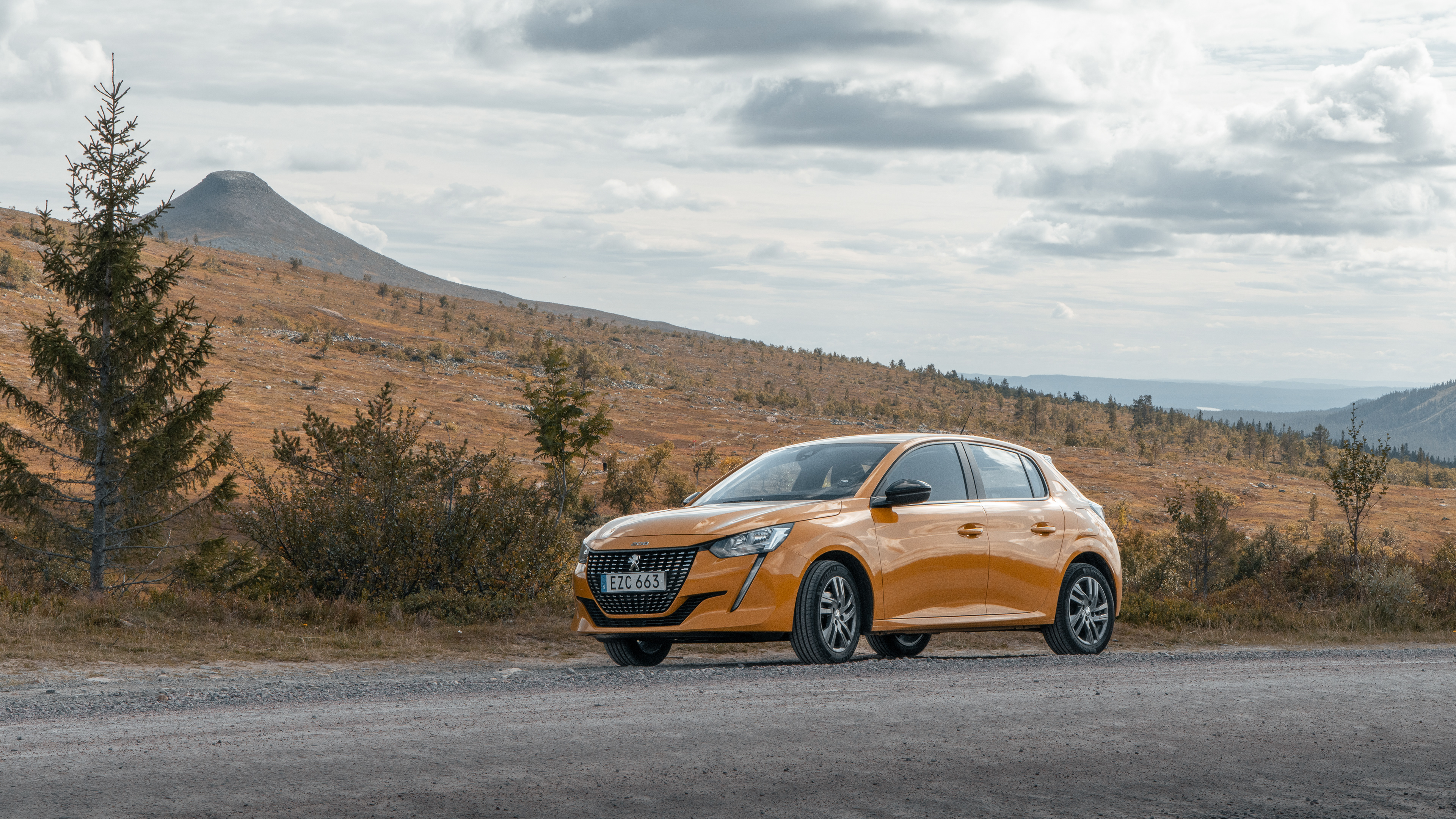 Yellow Peugeot, Dalarna 