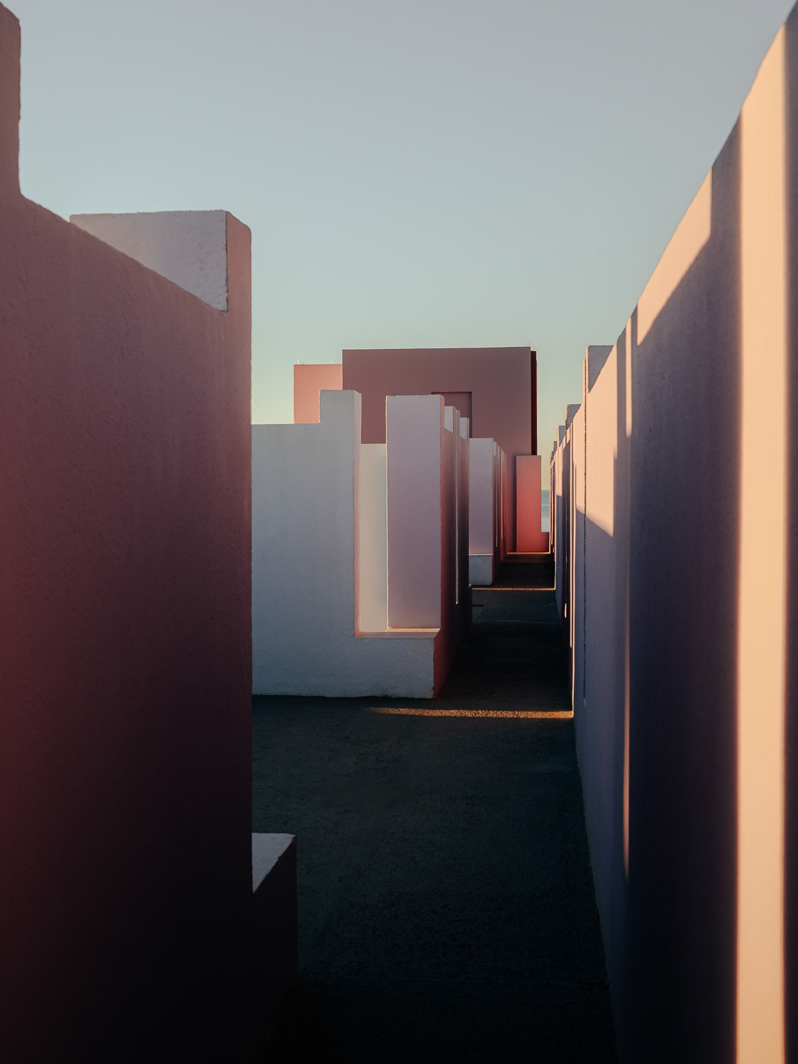 Muralla Roja / Ricardo Bofill