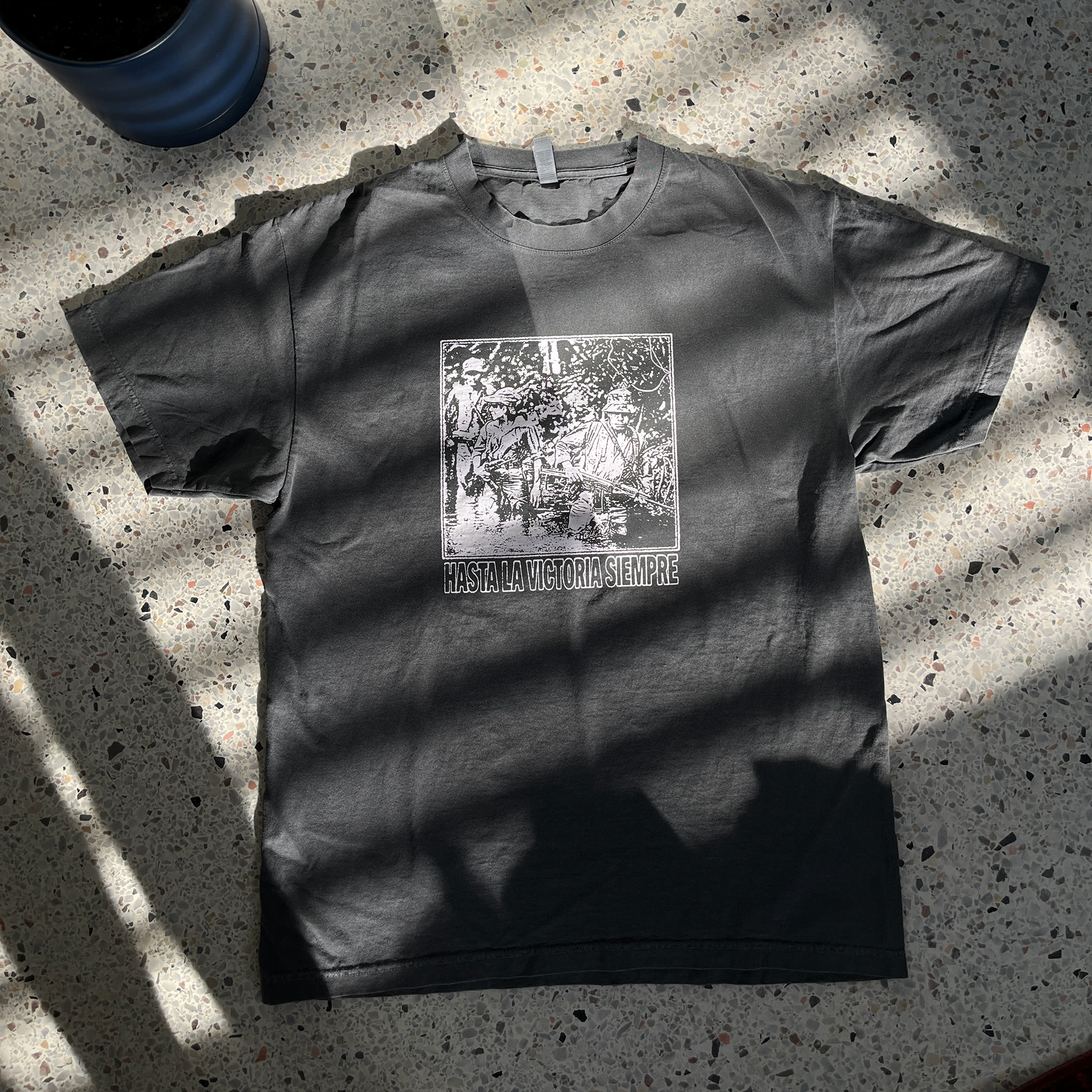SCREEN PRINTED DESIGN - FRONT