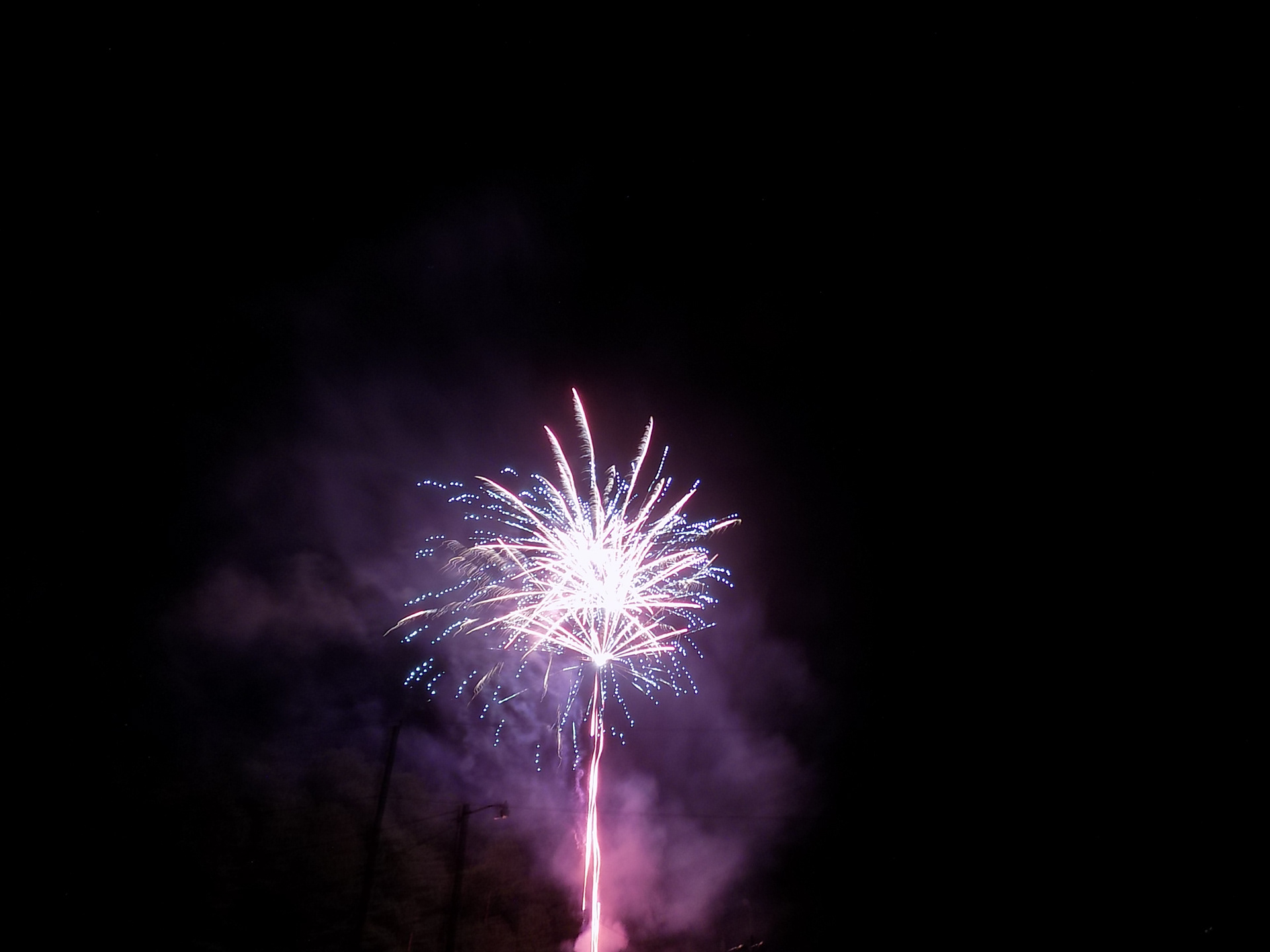 2024 E&S Grocery Fireworks @ Haysi Kiwanis by Joseph Boyd