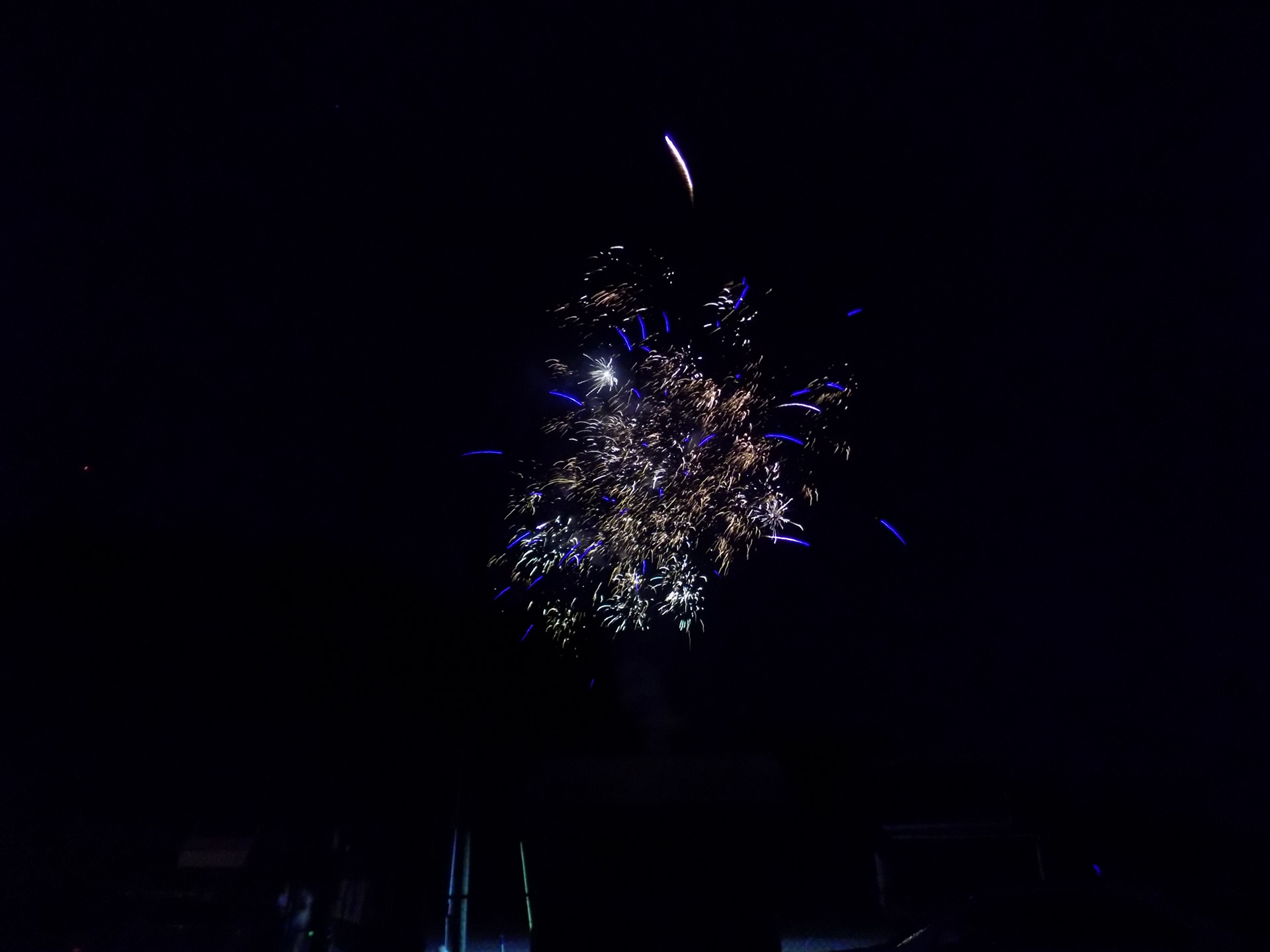 2024 E&S Grocery Fireworks @ Haysi Kiwanis by Joseph Boyd