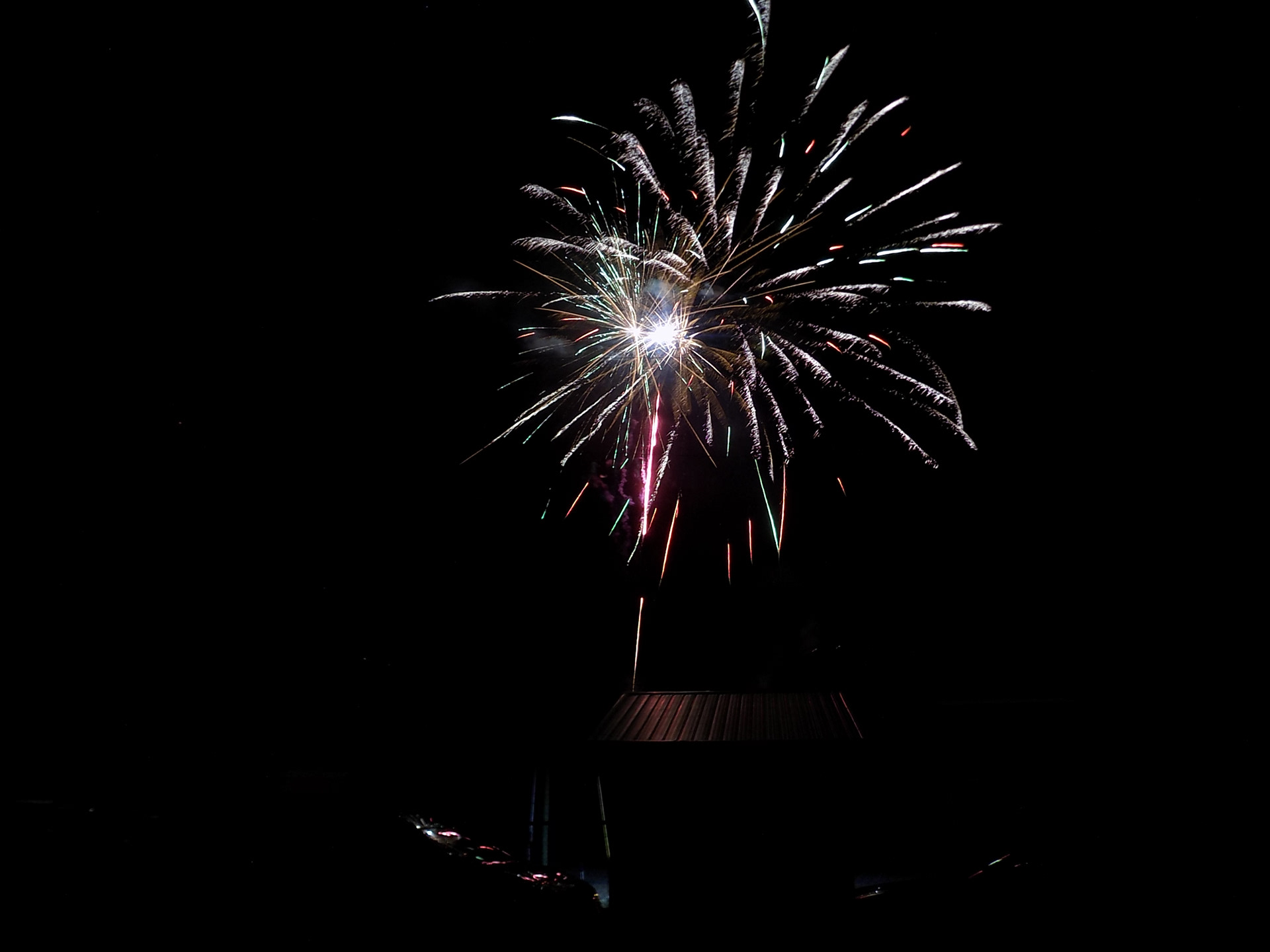 2024 E&S Grocery Fireworks @ Haysi Kiwanis by Joseph Boyd