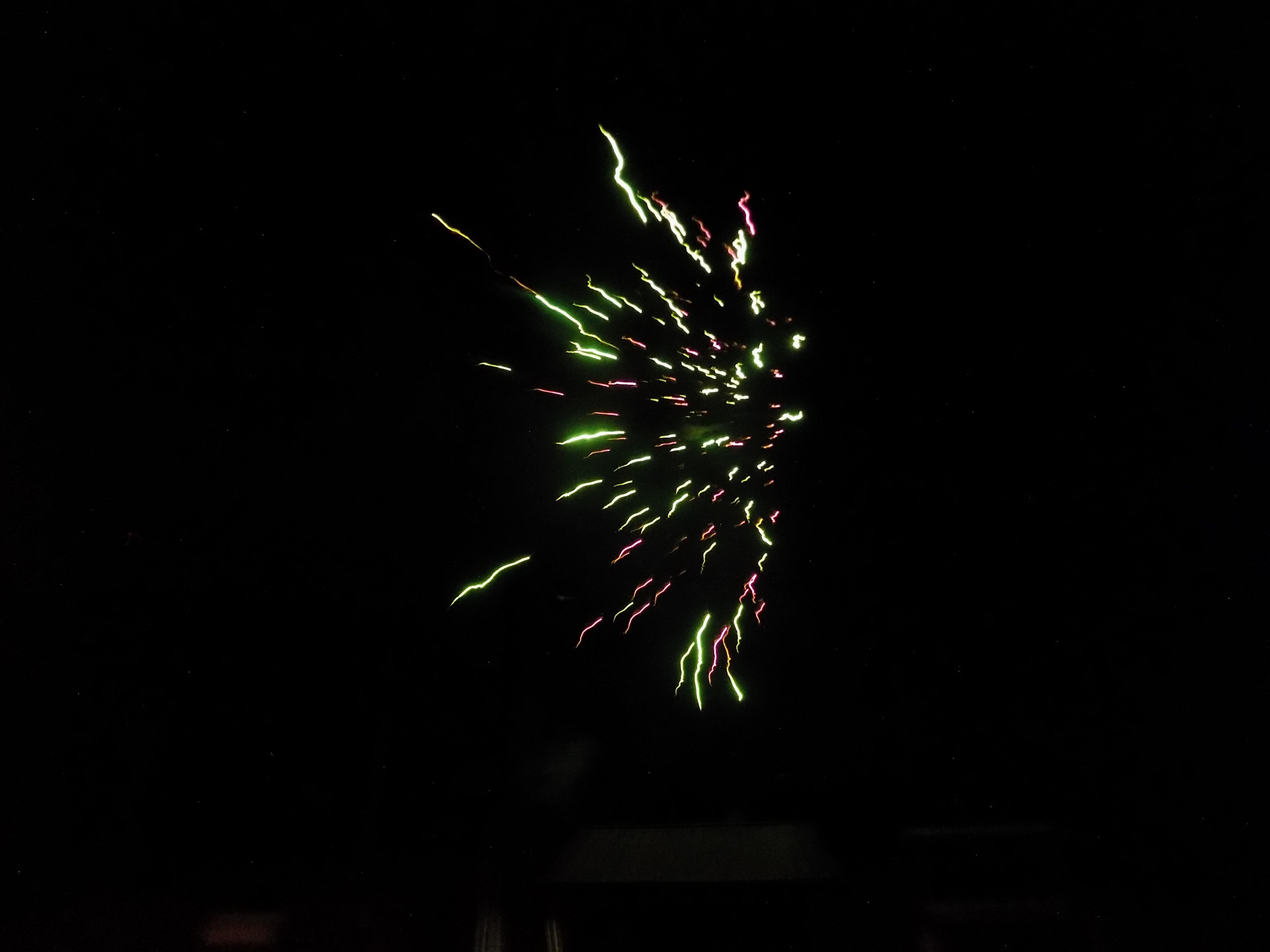 2024 E&S Grocery Fireworks @ Haysi Kiwanis by Joseph Boyd