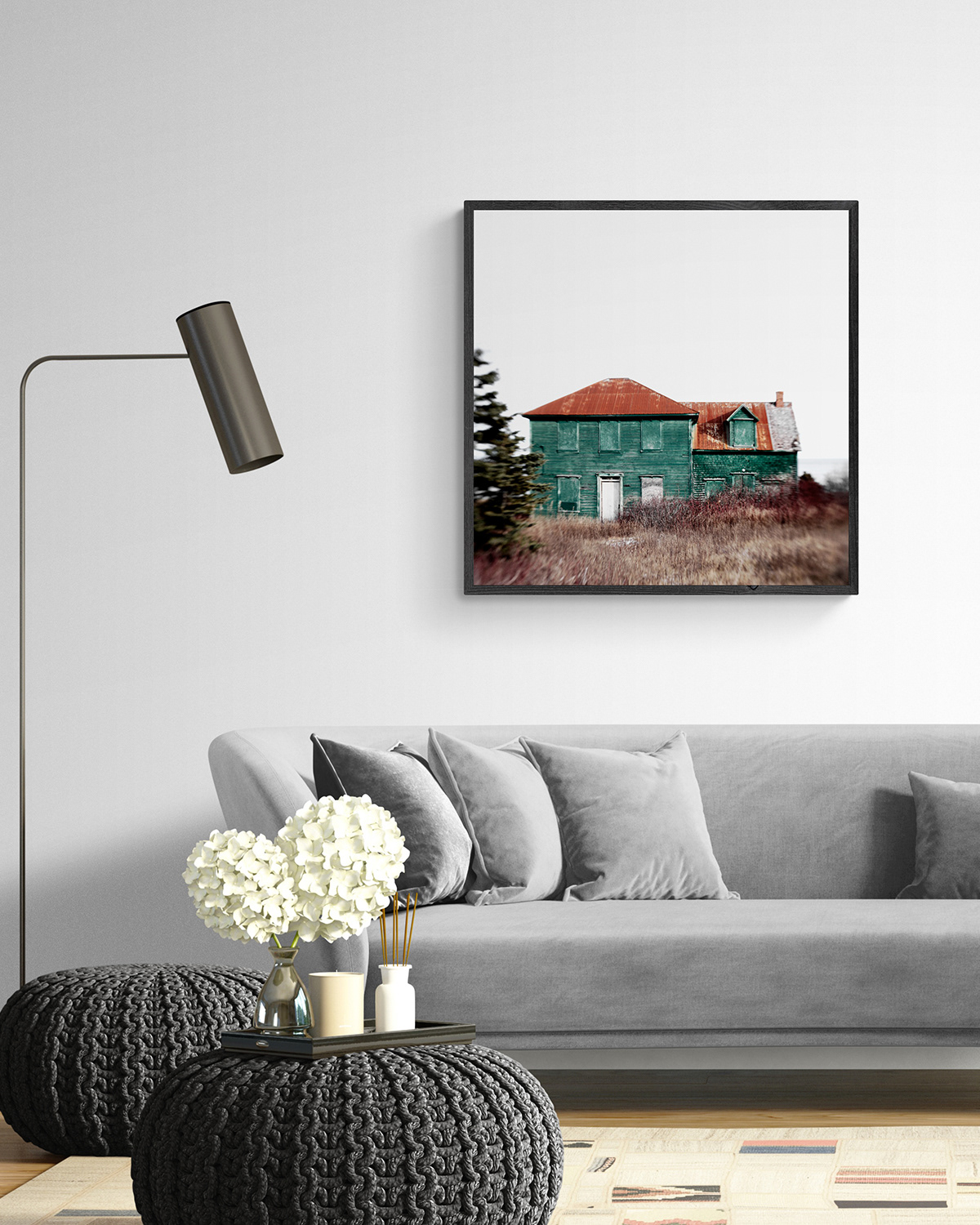 Maison no. 17, Cap-des-Rosiers, Gaspésie human less I, 2010 | 30x30po. | Édition 002/005 + 1 E.A. | Encadré, verre standard | 1750 $