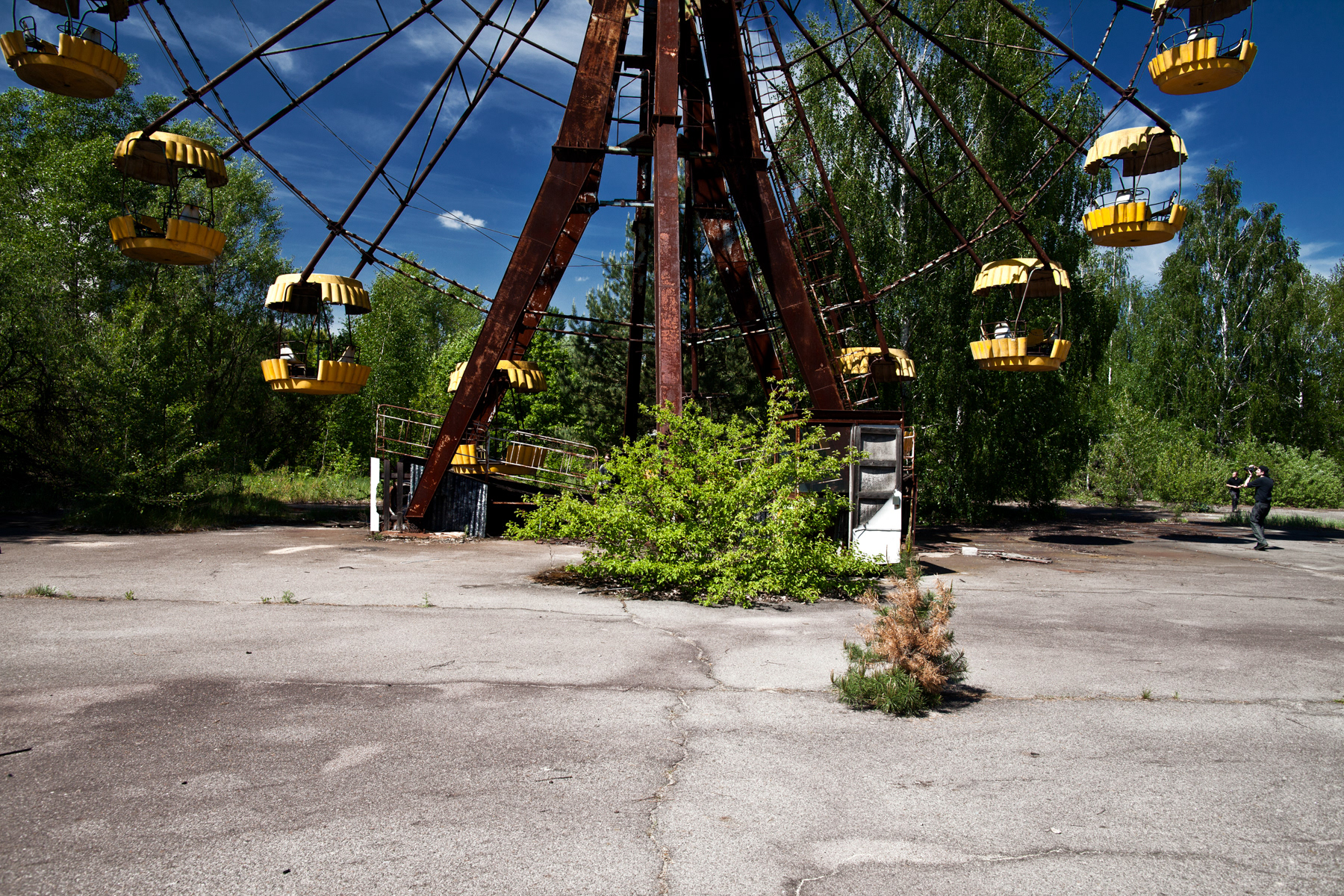 Tchernoland no. 11.1, 2012 | 24x36po. | Édition 001/009 + 1 E.A. | Encadré, verre standard | 1300 $