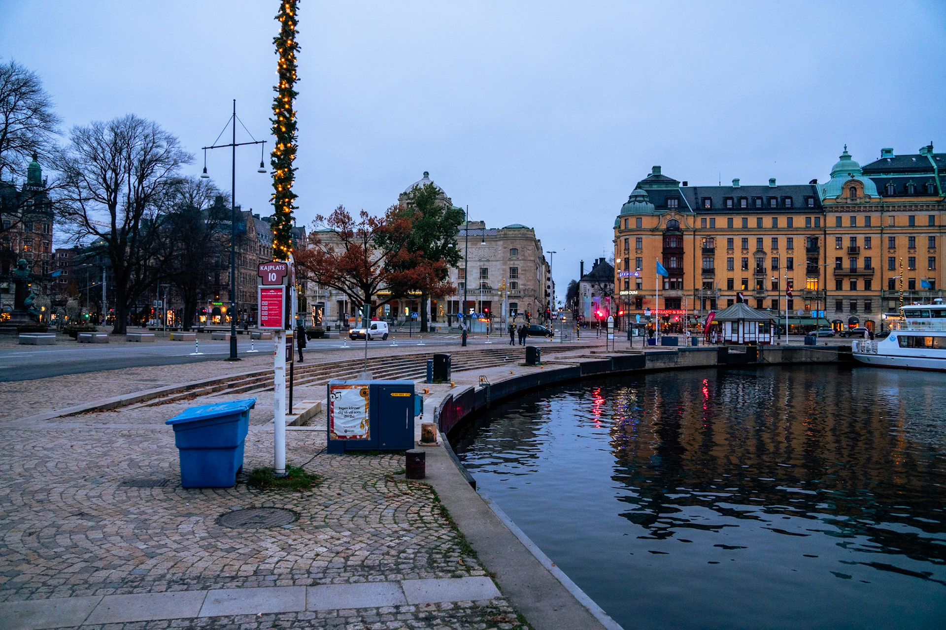 Trappan vid Nybrokajen 