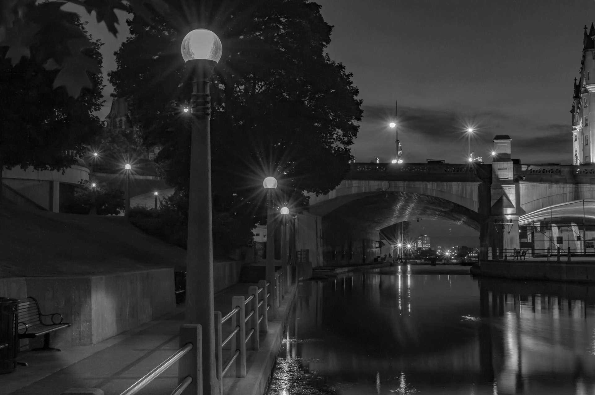 This looked interesting on B&W. A shot of the Wellington St. Bridge across the canal.