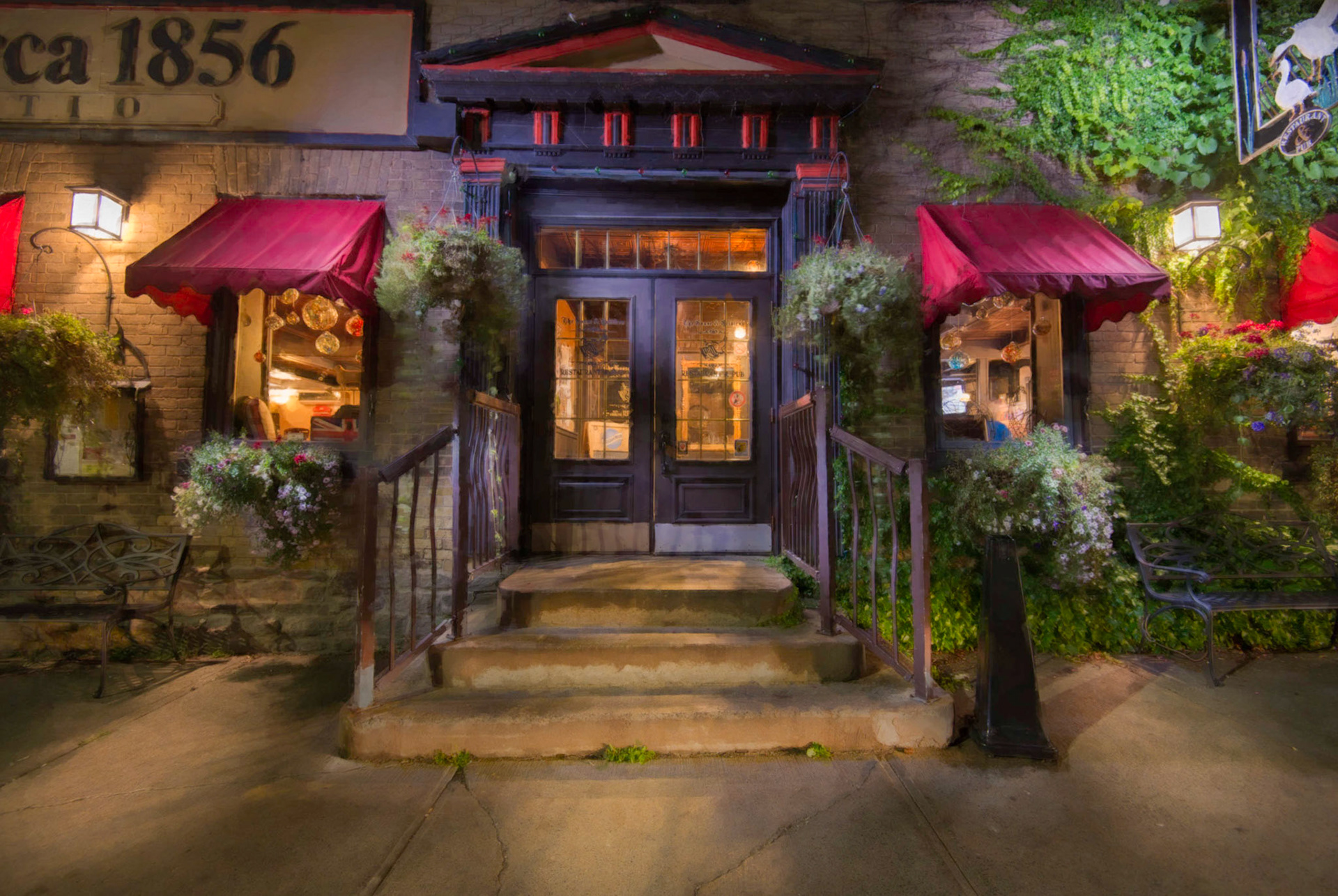 Light Painting of the entrance of the Goose and Gridiron Pub in Merrickville