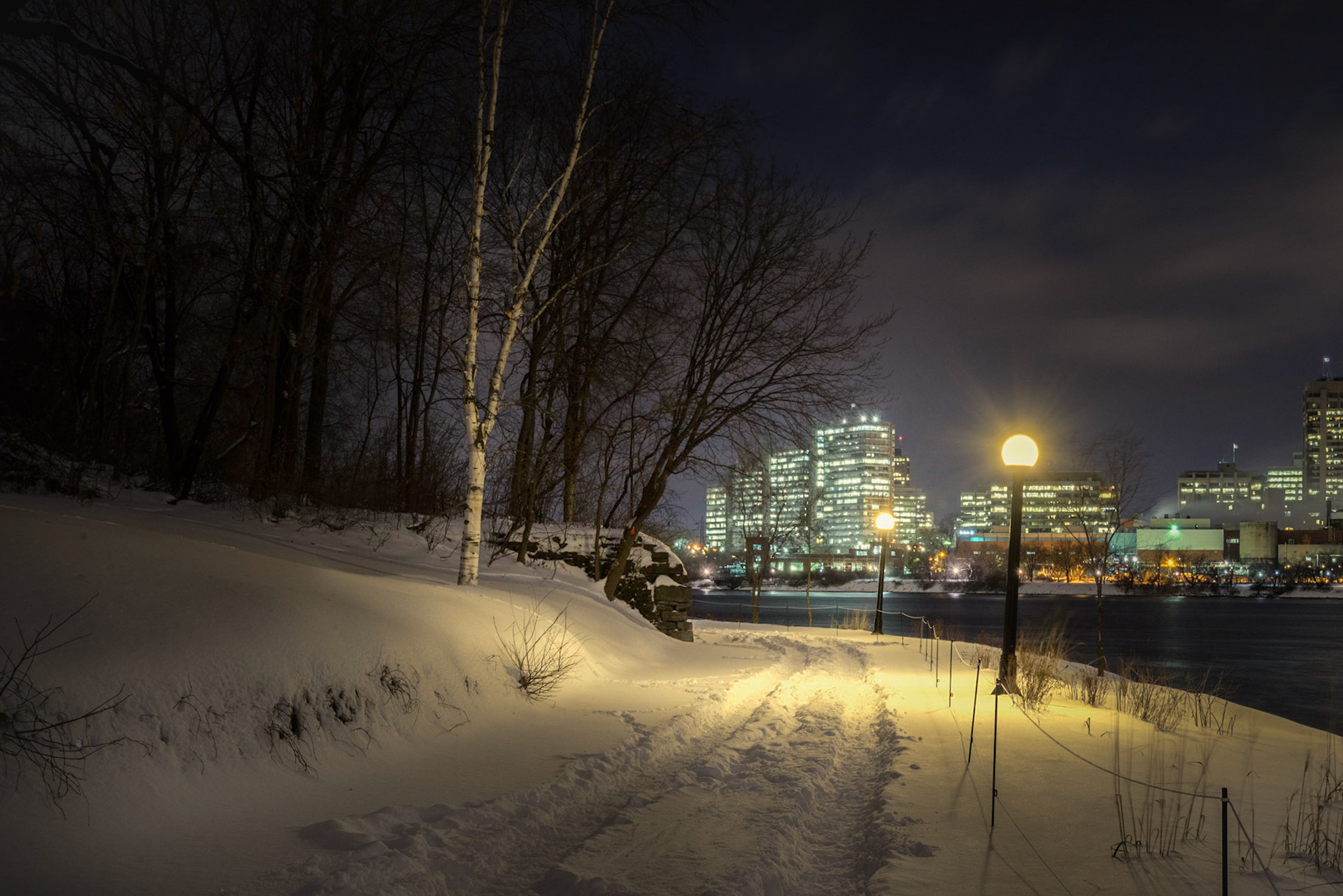 Path along the Ottawa River near the Rideau locks. Across the river is Gatineau.