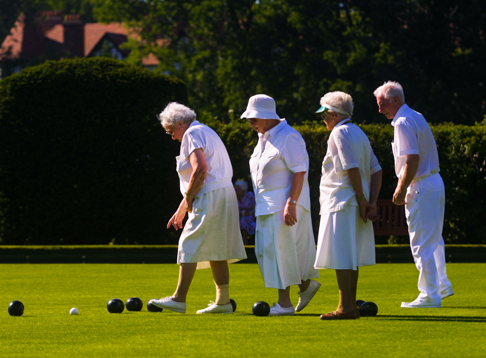 Elderly people on a public bowling green in London (United Kingdom 2003).