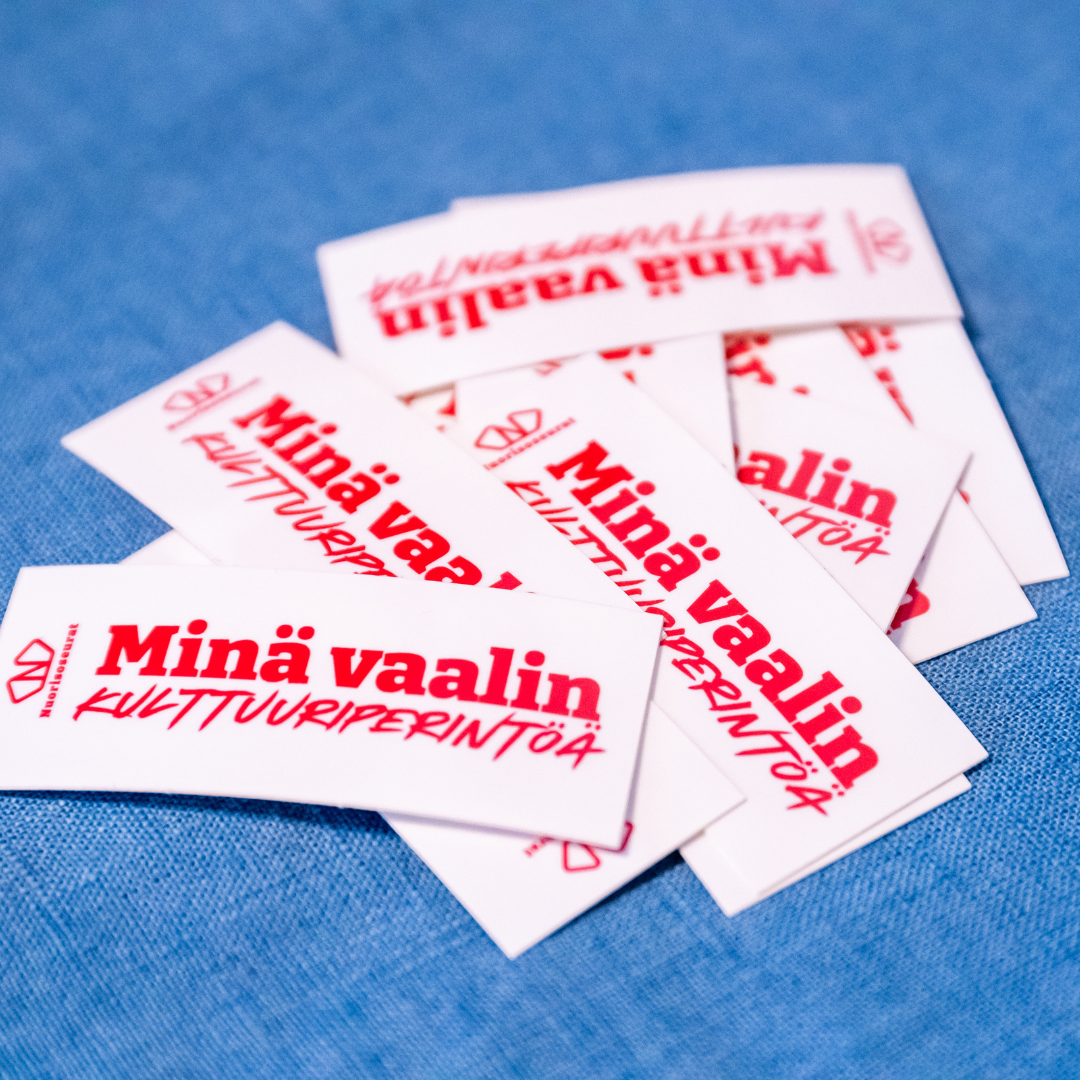 Suomen Nuorisoseurat. Merch.